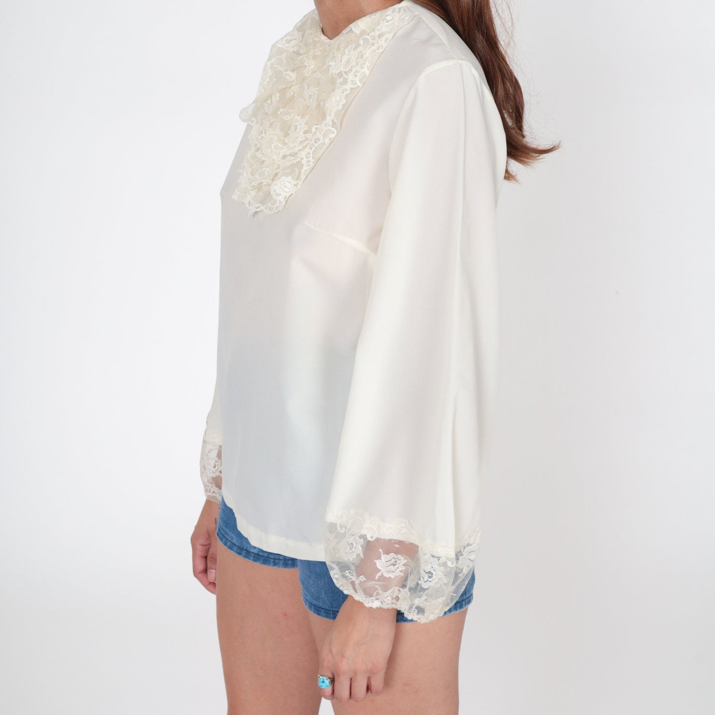 70s Off-White Lace Ruffle Tuxedo Blouse Button Back Long Sleeve Small