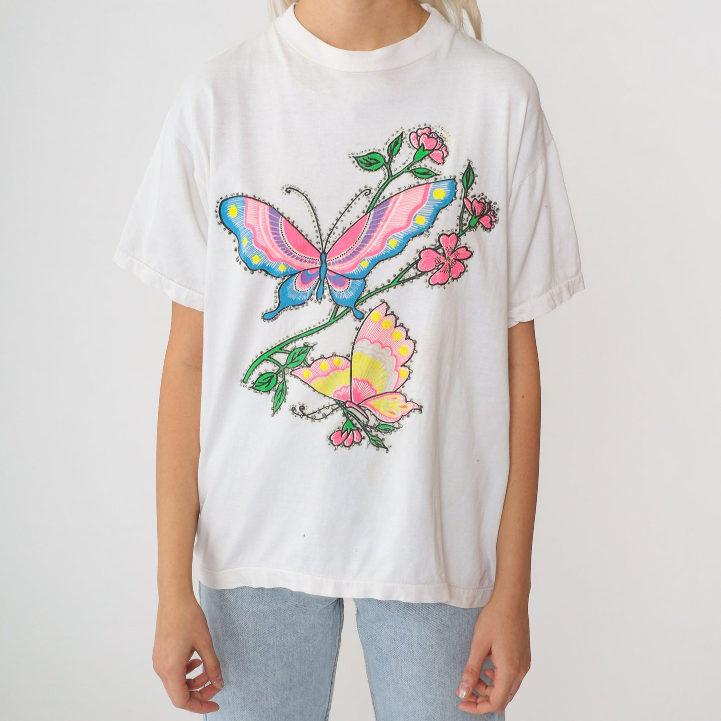 90s Floral Butterfly Graphic T-Shirt White Glitter Paint Single Stitch Medium
