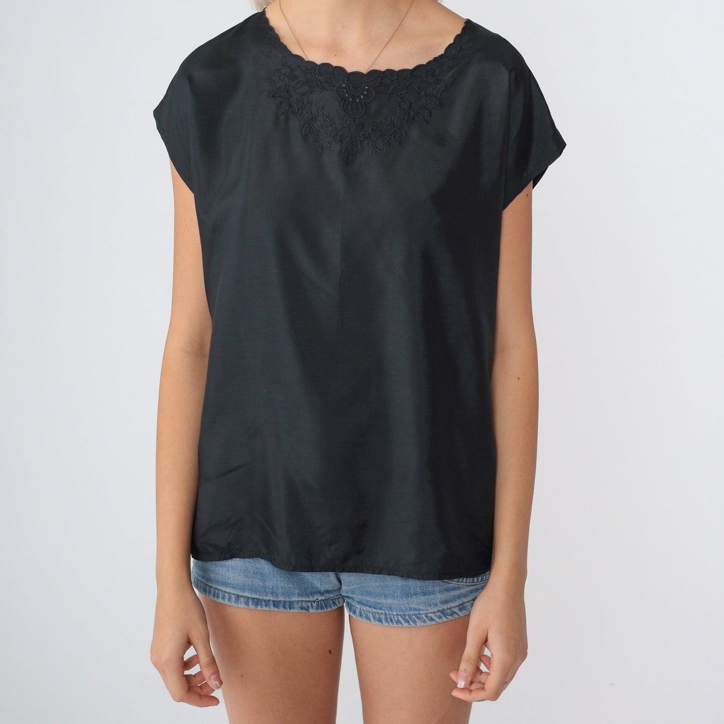 70s Black Floral Embroidered Cutwork Blouse Cap Sleeve Small