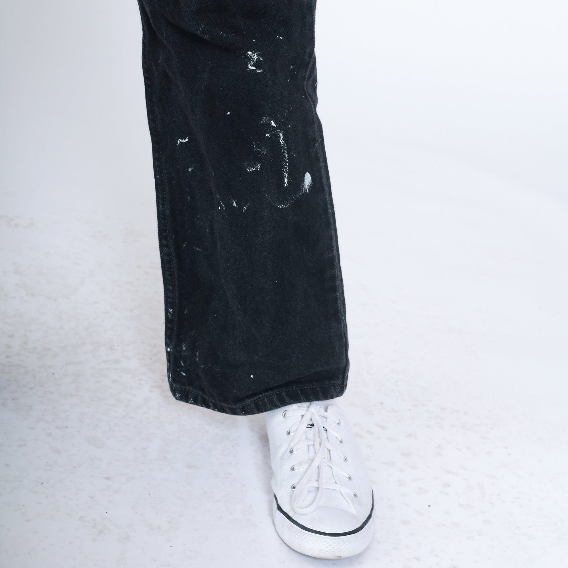 90s Black Denim Jeans Paint Splatter Mid Rise Straight Leg Small S
