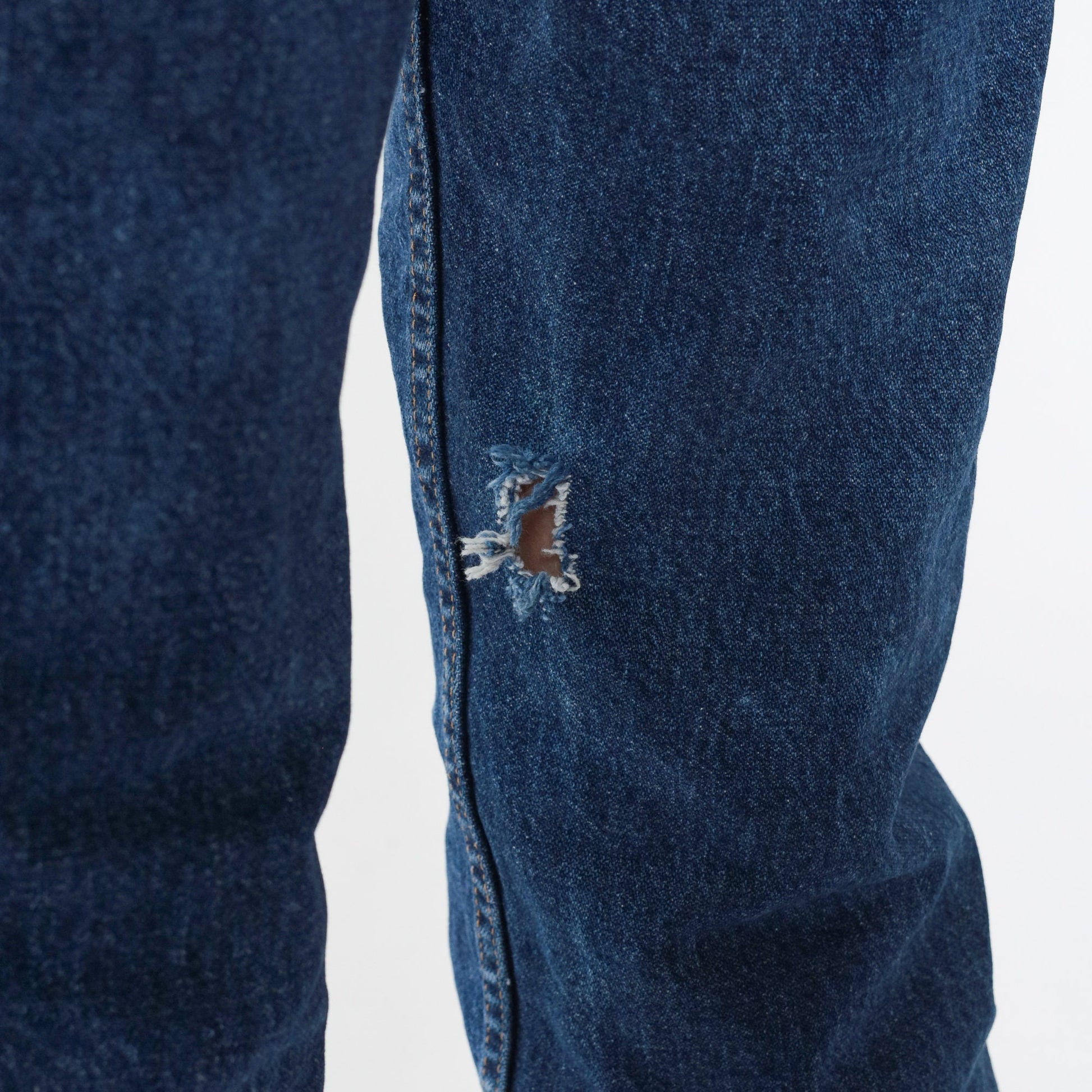 00s Twenty X Dark Wash Jeans Low Rise Straight Leg Distressed Extra Small