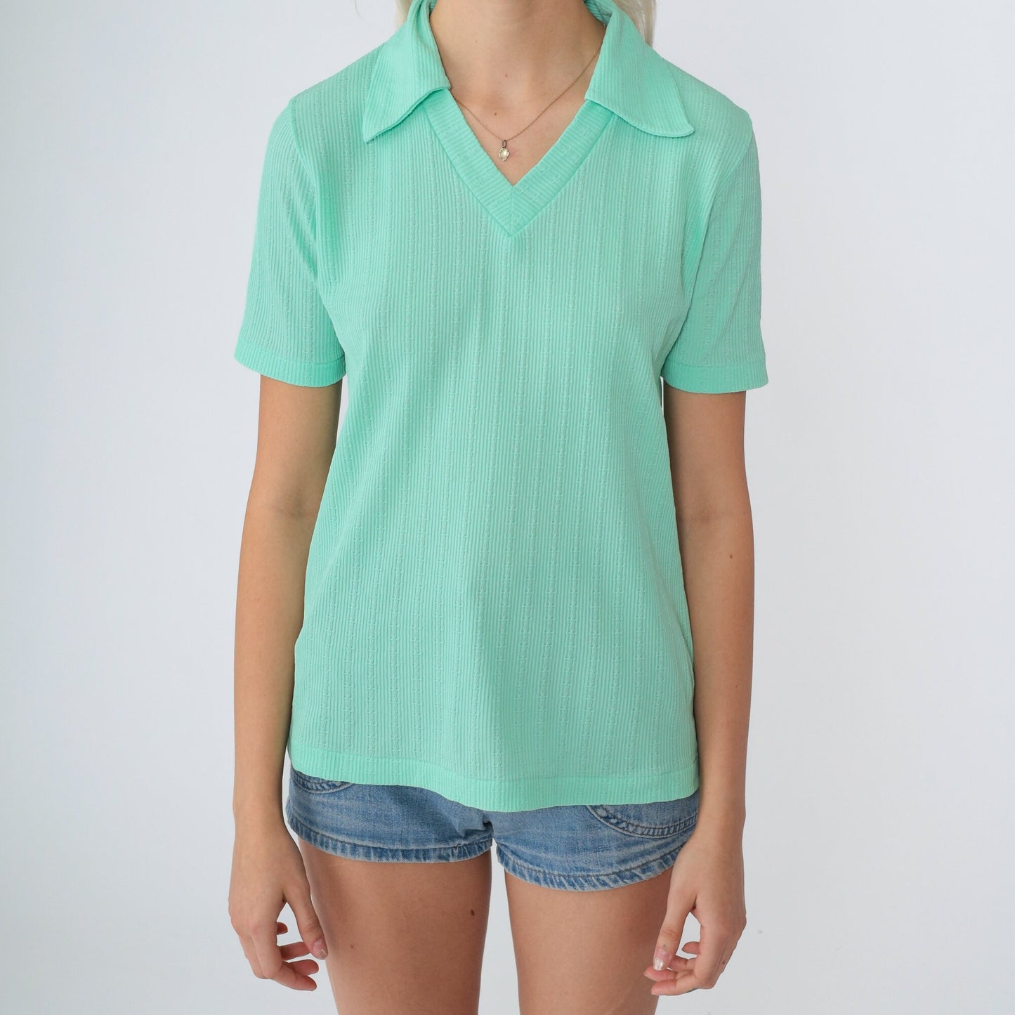 70s Mint Green Johnny Collar Polo Shirt V-Neck Short Sleeve Small S