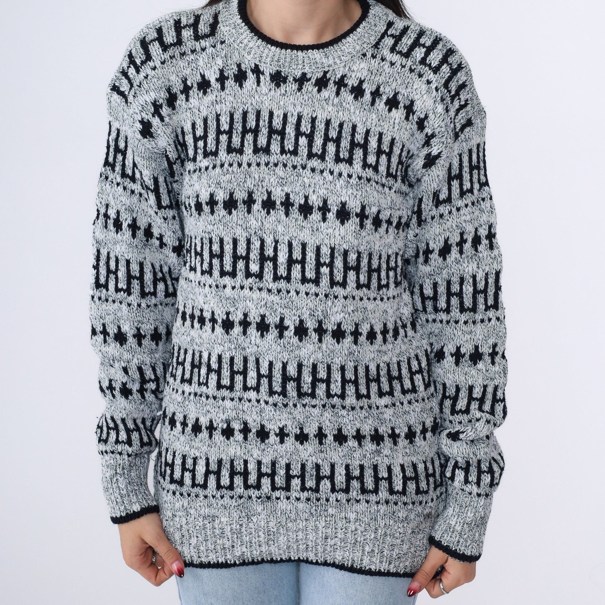 90s Geometric Striped Crewneck Sweater Grey Black Knit Pullover Small