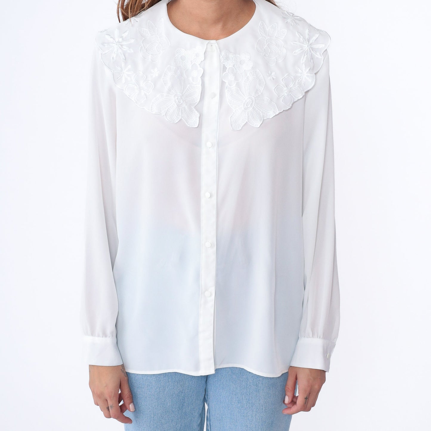 80s White Floral Embroidered Puritan Collar Blouse Button Up Long Sleeve Medium