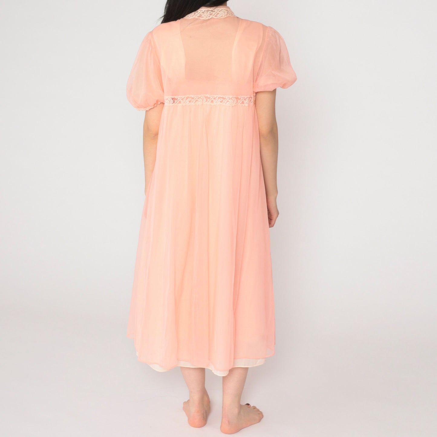70s Pink Nylon Lingerie Robe Lace Beaded Puff Sleeve Midi Small