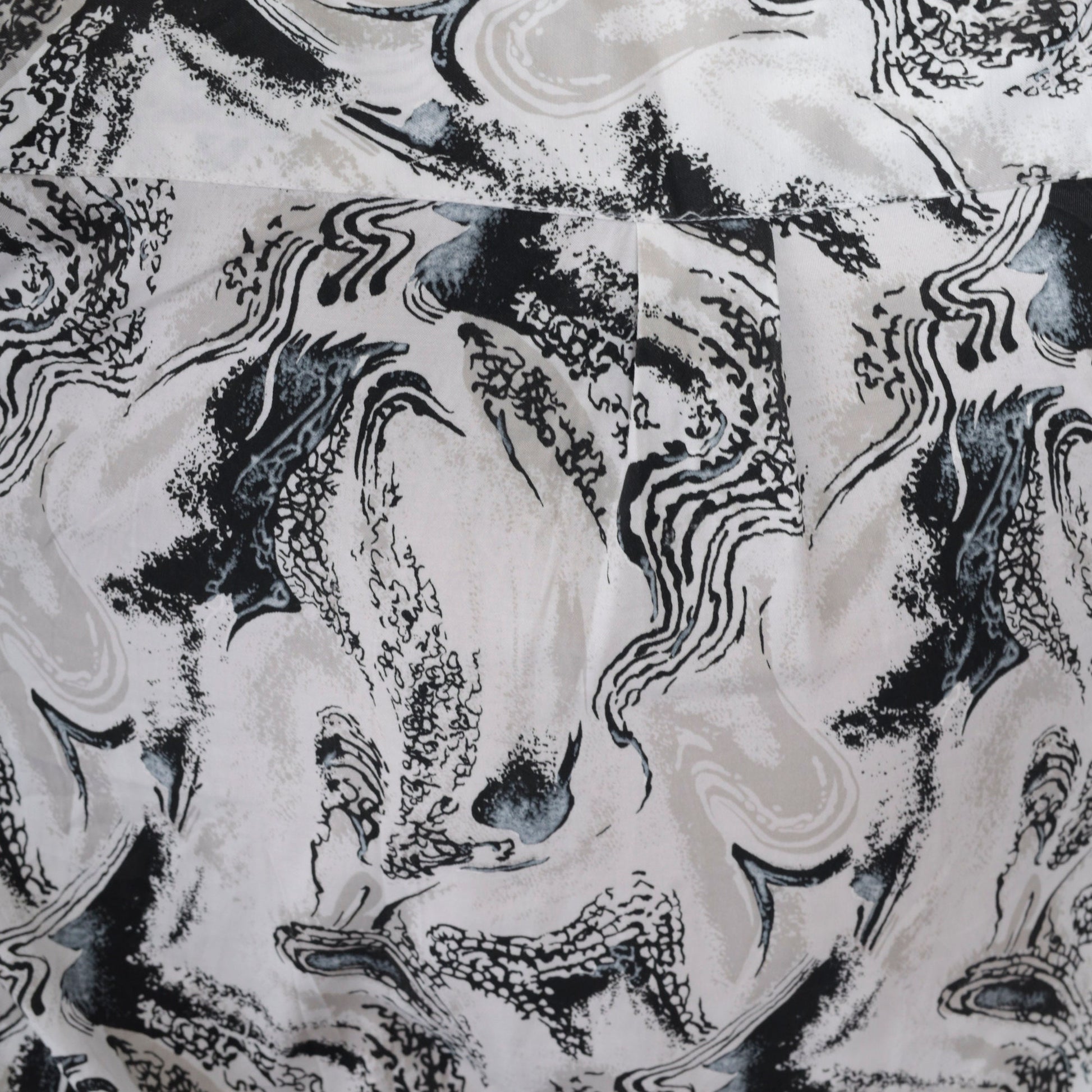 90s Marbled Swirl Button-Up Blouse Black White Deep V-Neck Short Sleeve Medium M