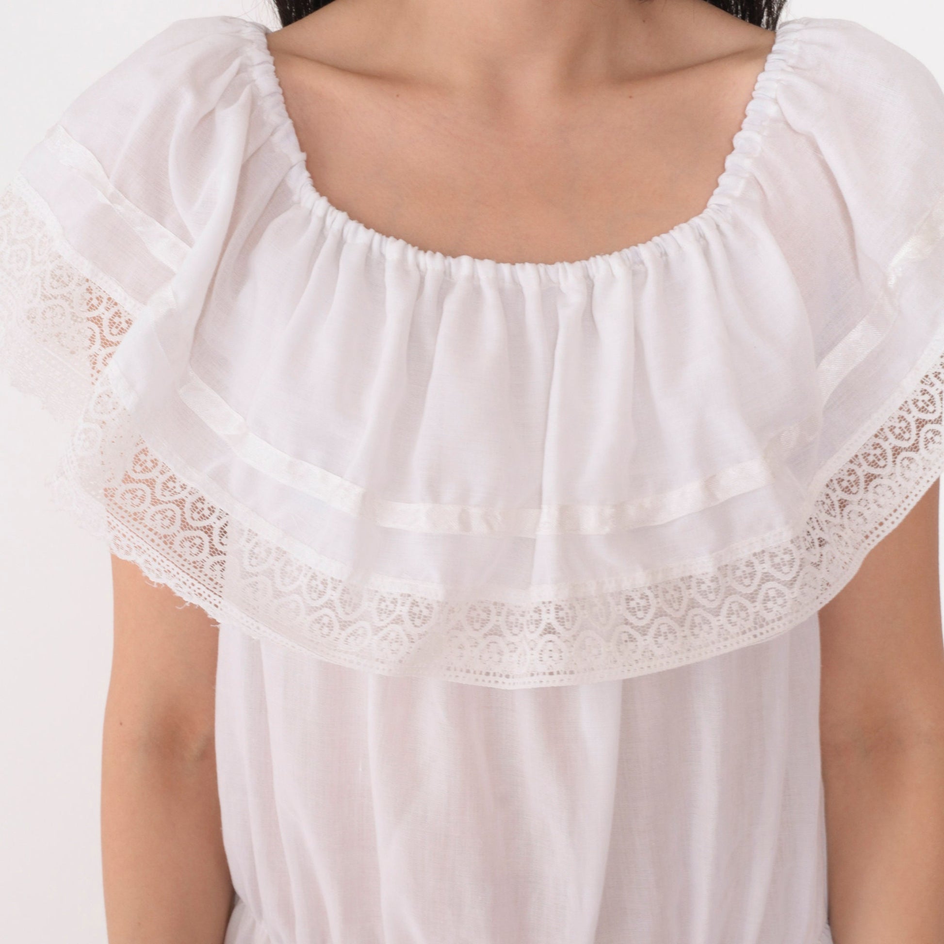 80s White Floral Embroidered Off-Shoulder Midi Dress Tiered Skirt Medium Large