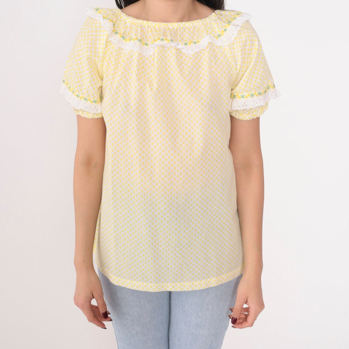 70s Yellow Floral Peasant Blouse Puff Sleeve Eyelet Lace Trim Small