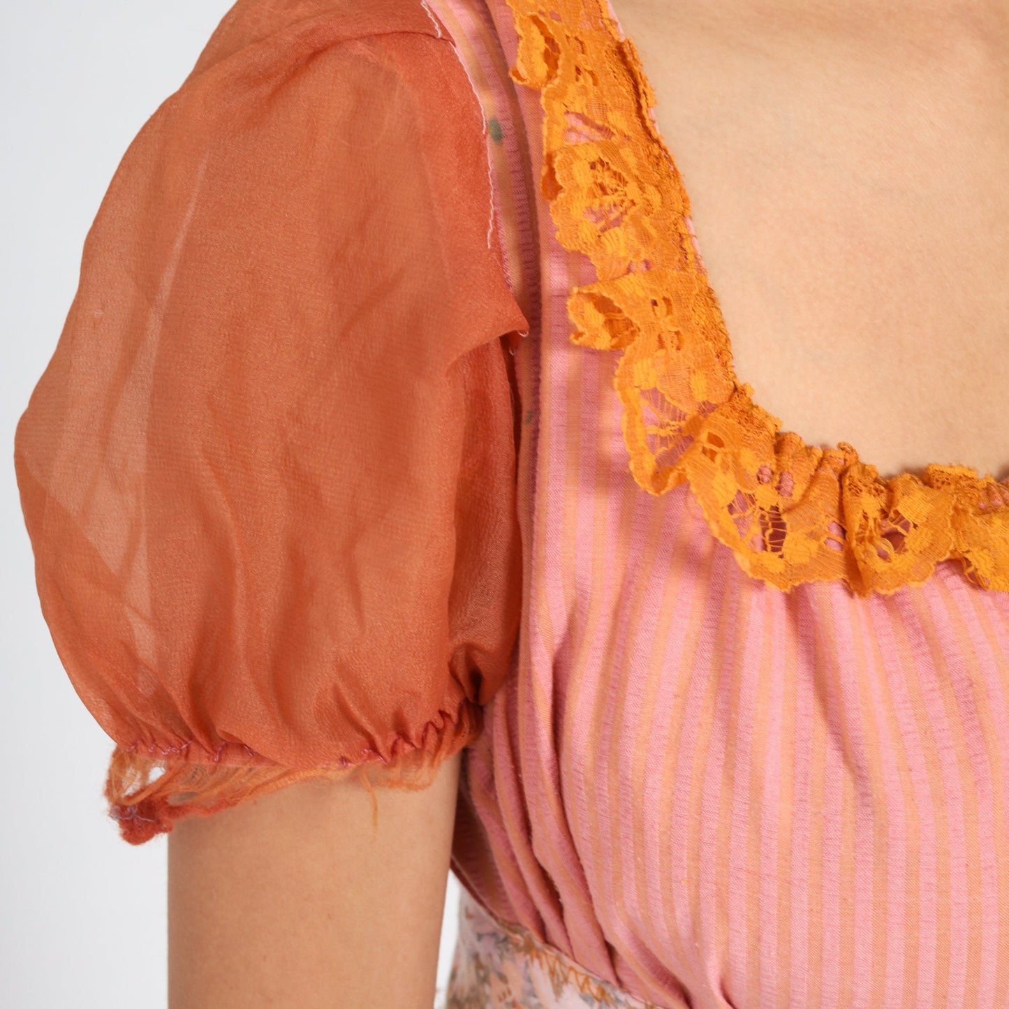 1970s Floral Maxi Dress Puff Sleeve Empire Waist Pink Orange Striped Small