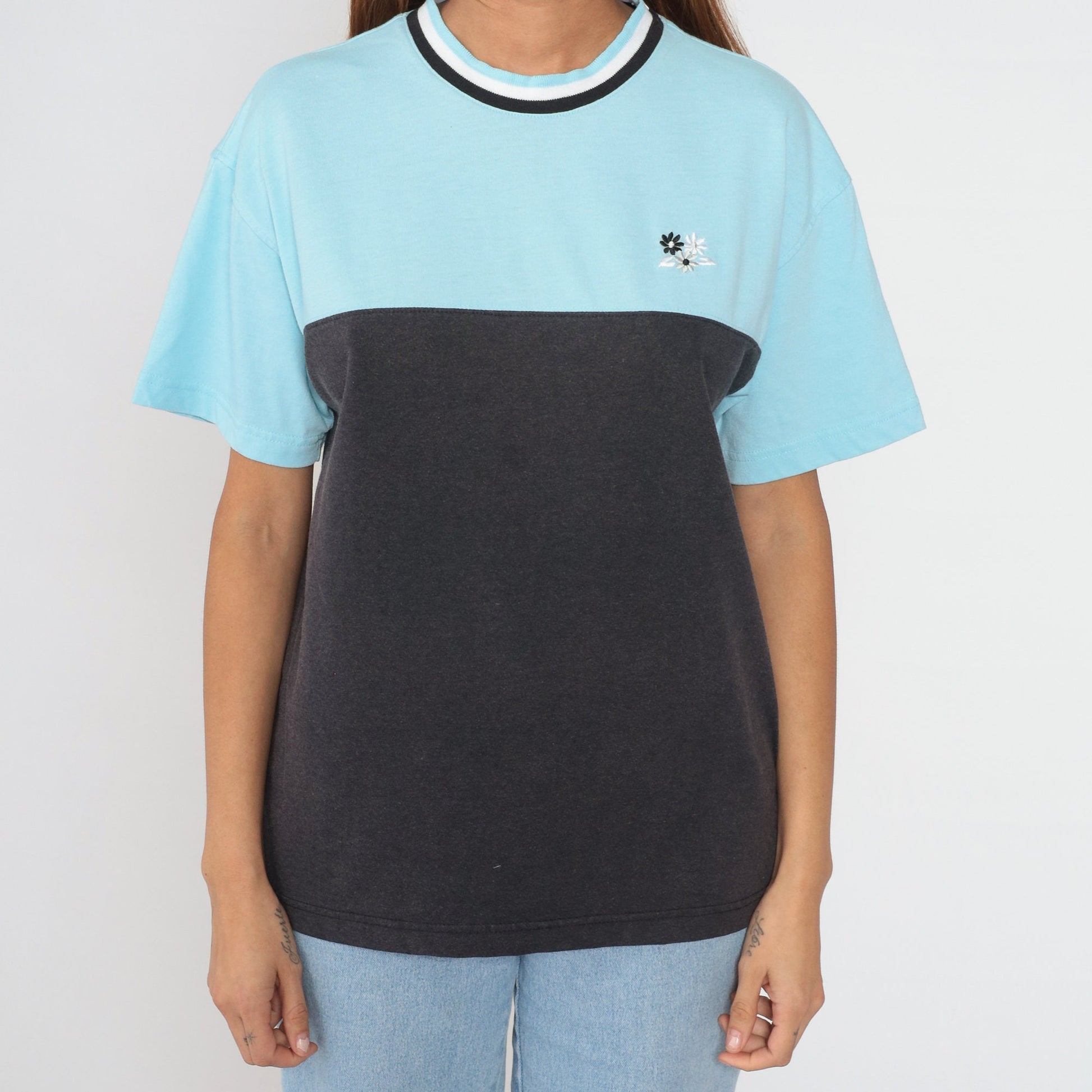 90s Colorblock Ringer Tee Embroidered Floral Blue Black Medium