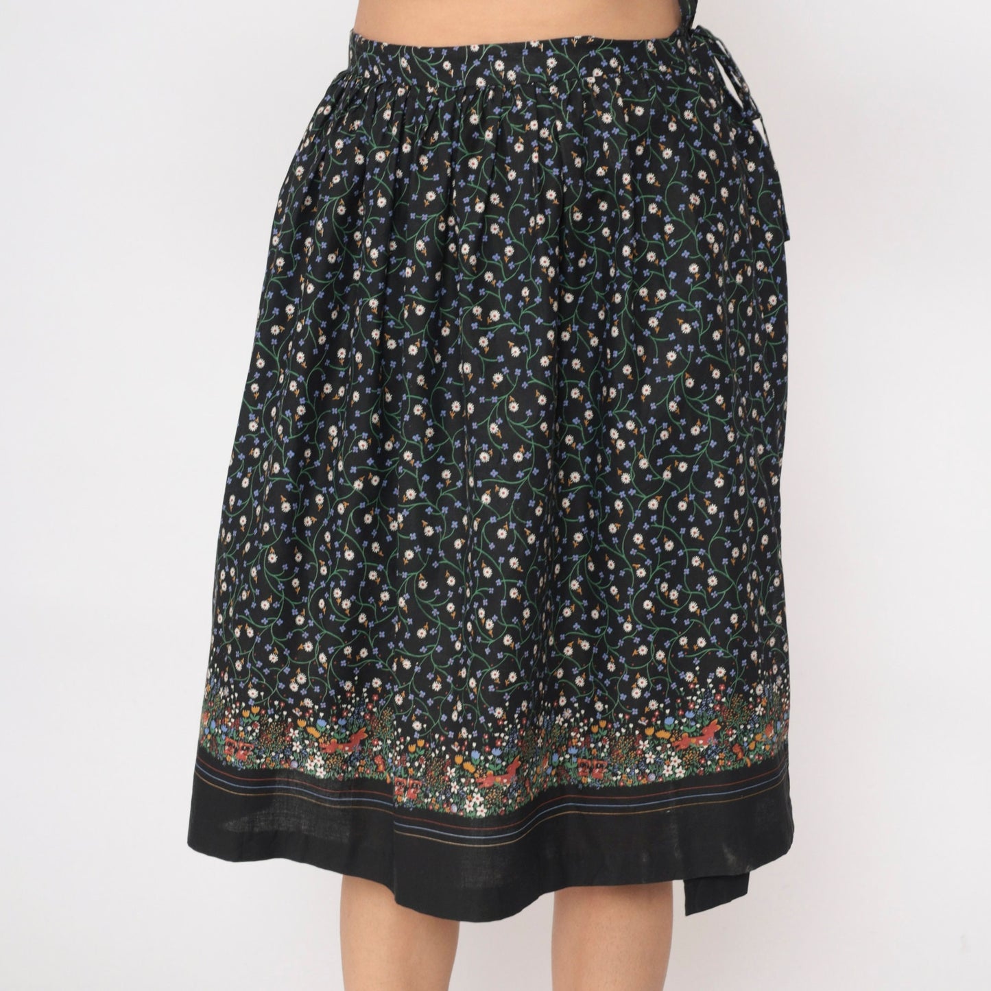 80s Black Floral Animal Print Wrap Skirt Ditsy Bunny Squirrel Raccoon Extra Small