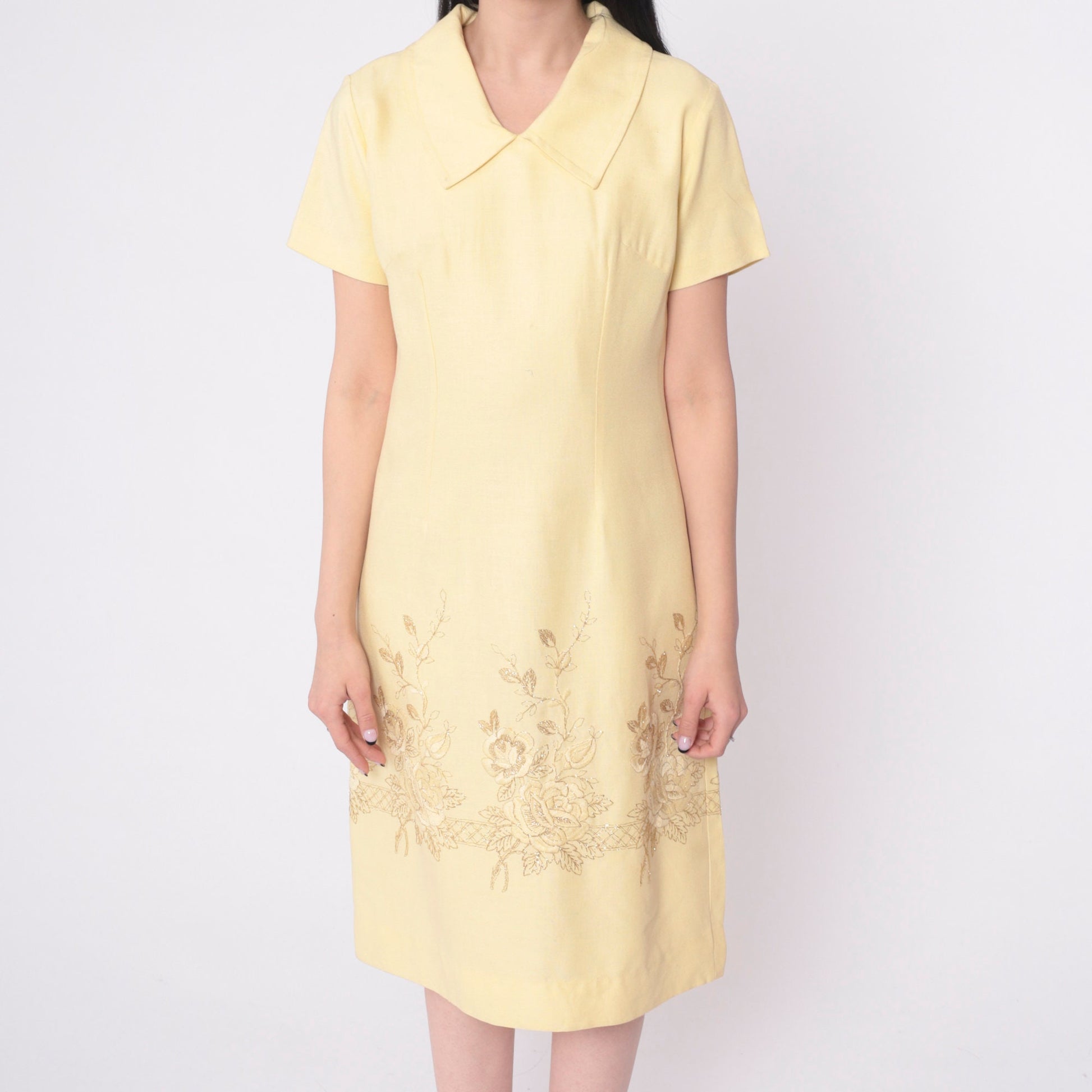 60s Mod Shift Dress Pale Yellow Metallic Gold Floral Embroidery Medium