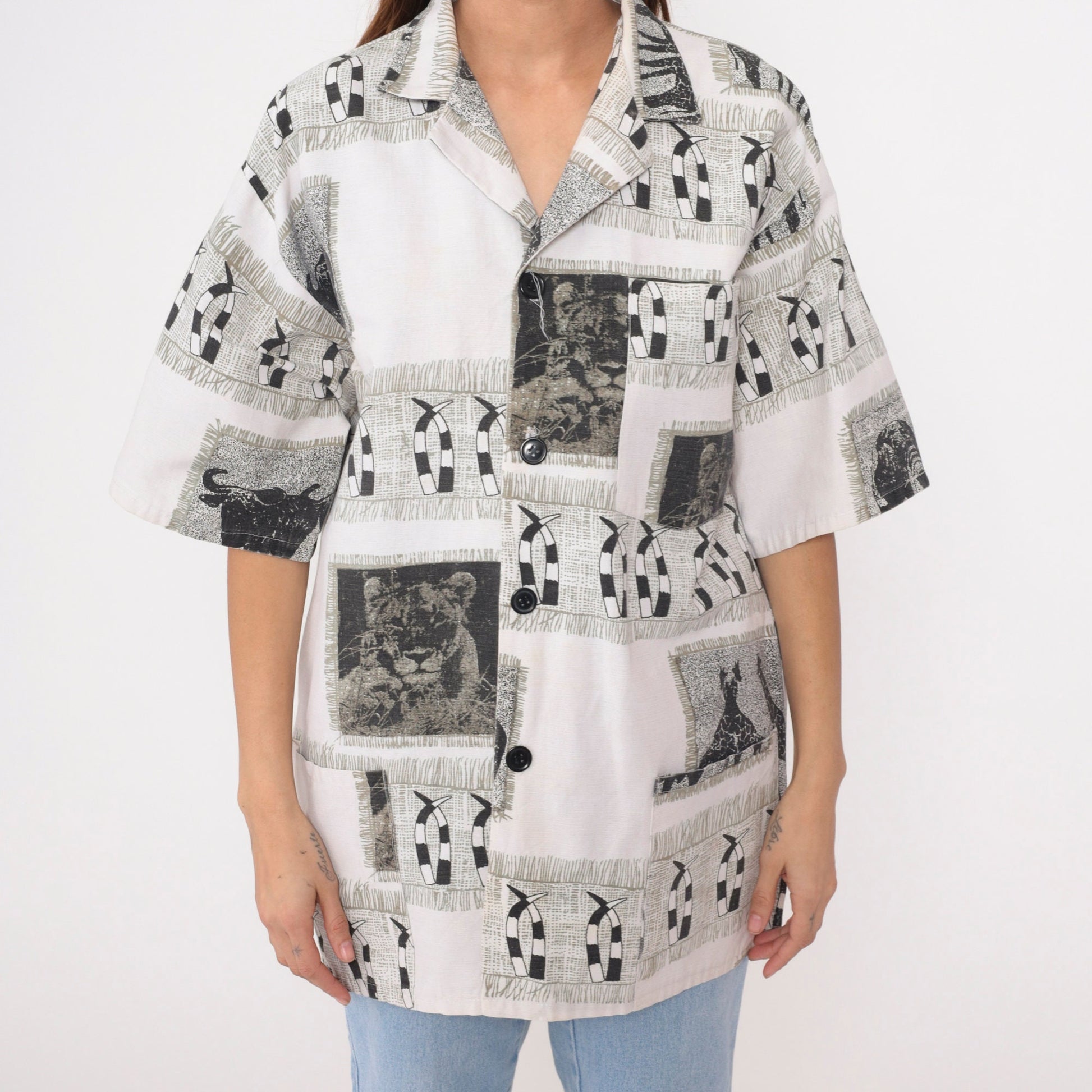 80s Safari Animal Print Button-Up Shirt Lion Giraffe Buffalo Black White Large
