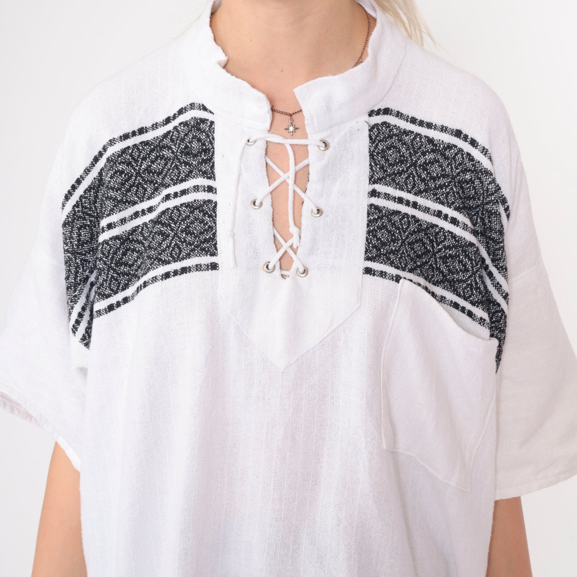 90s White Tunic Top Lace-Up Neckline Black Embroidery Short Sleeve Extra Large