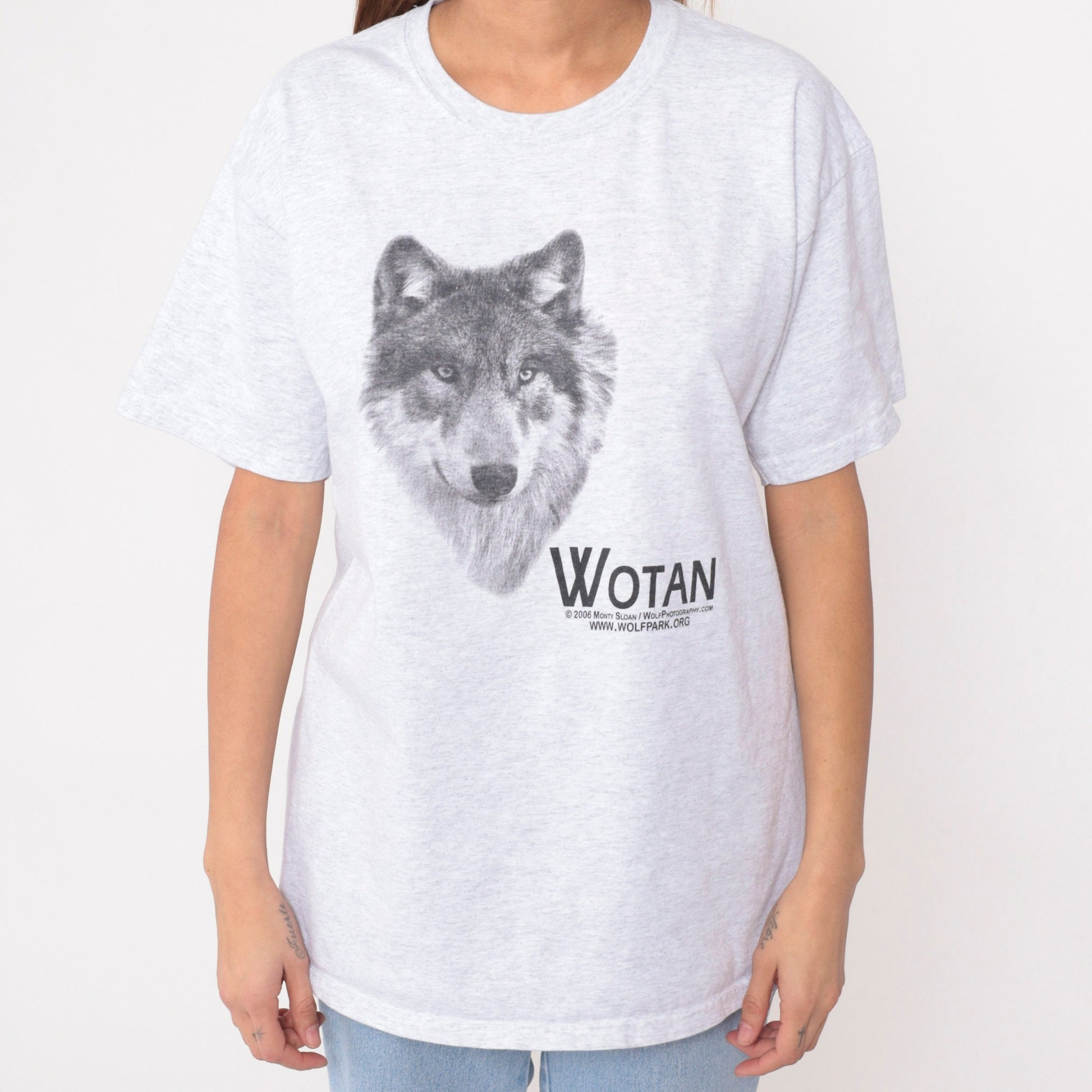 00s Wotan Wolf Park Battleground Indiana Graphic Tee Heather Grey Large