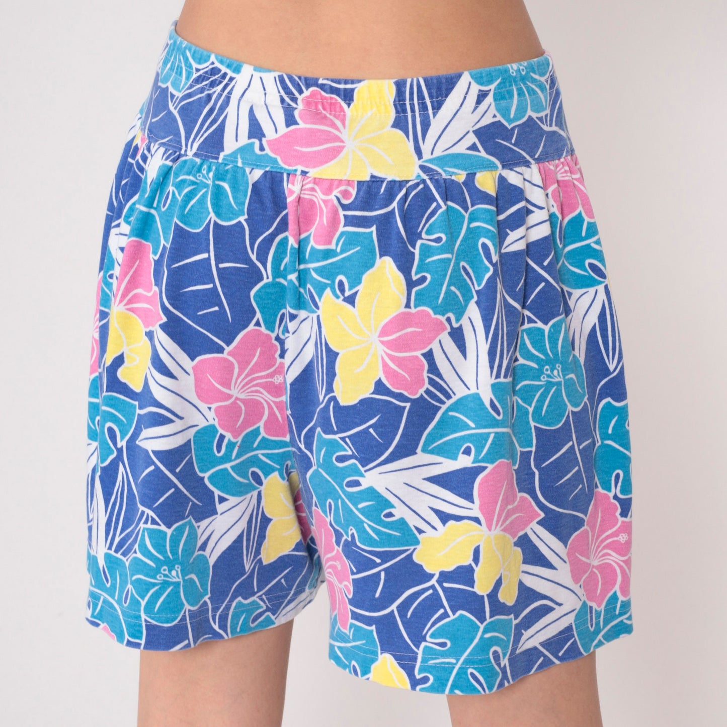 90s Tropical Floral Shorts High Waist Hibiscus Leaf Print Blue Pink Medium