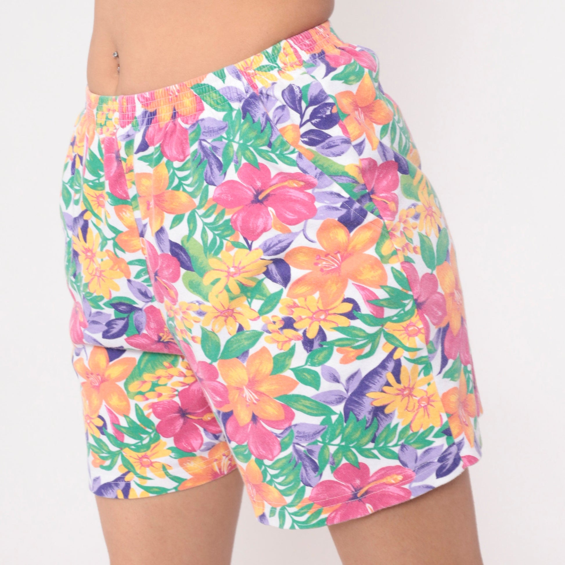 90s Tropical Floral Leaf Print High-Waist Shorts Multicolor Small