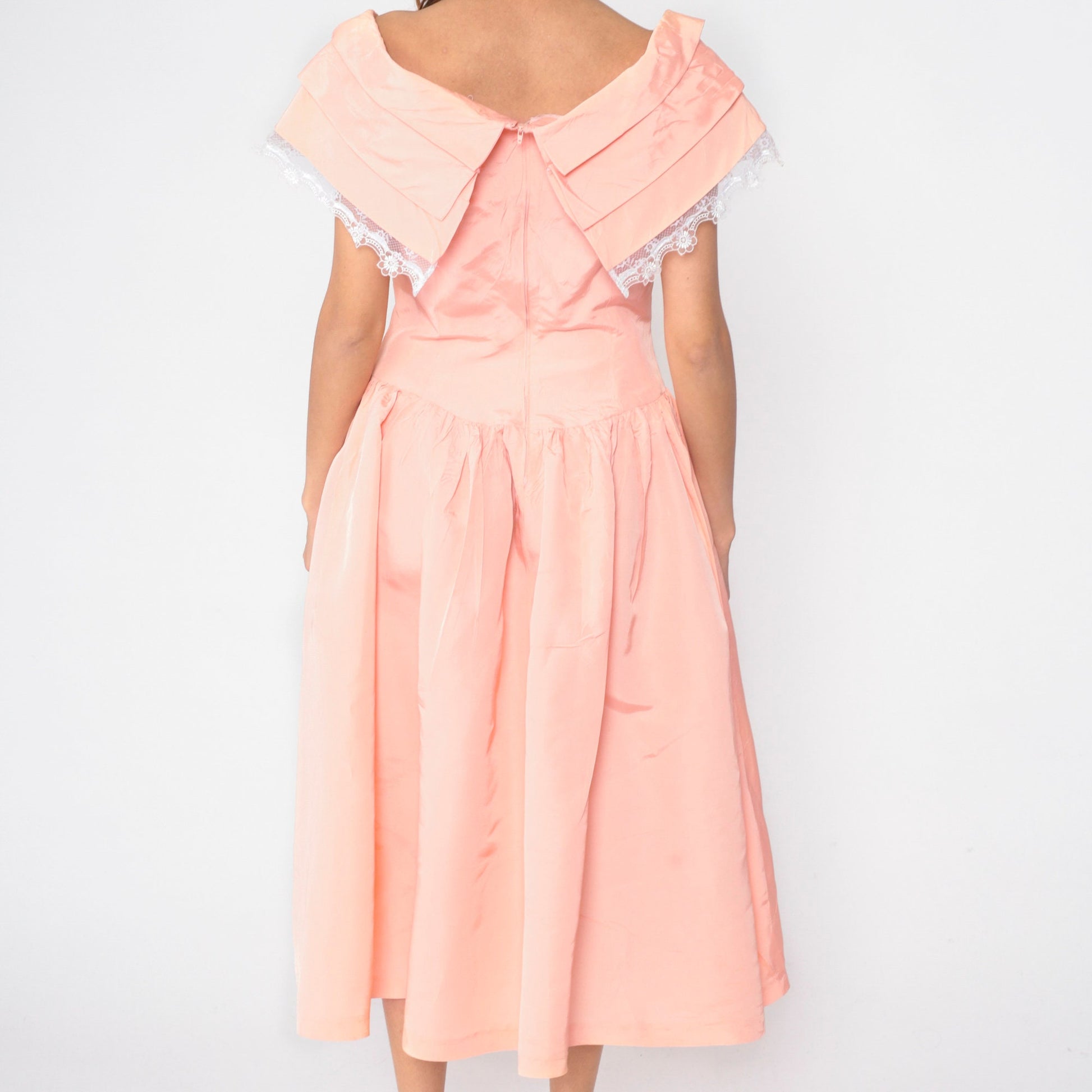 80s Peach Pink Taffeta Midi Dress Lace Trim Basque Waist Cap Sleeve Medium