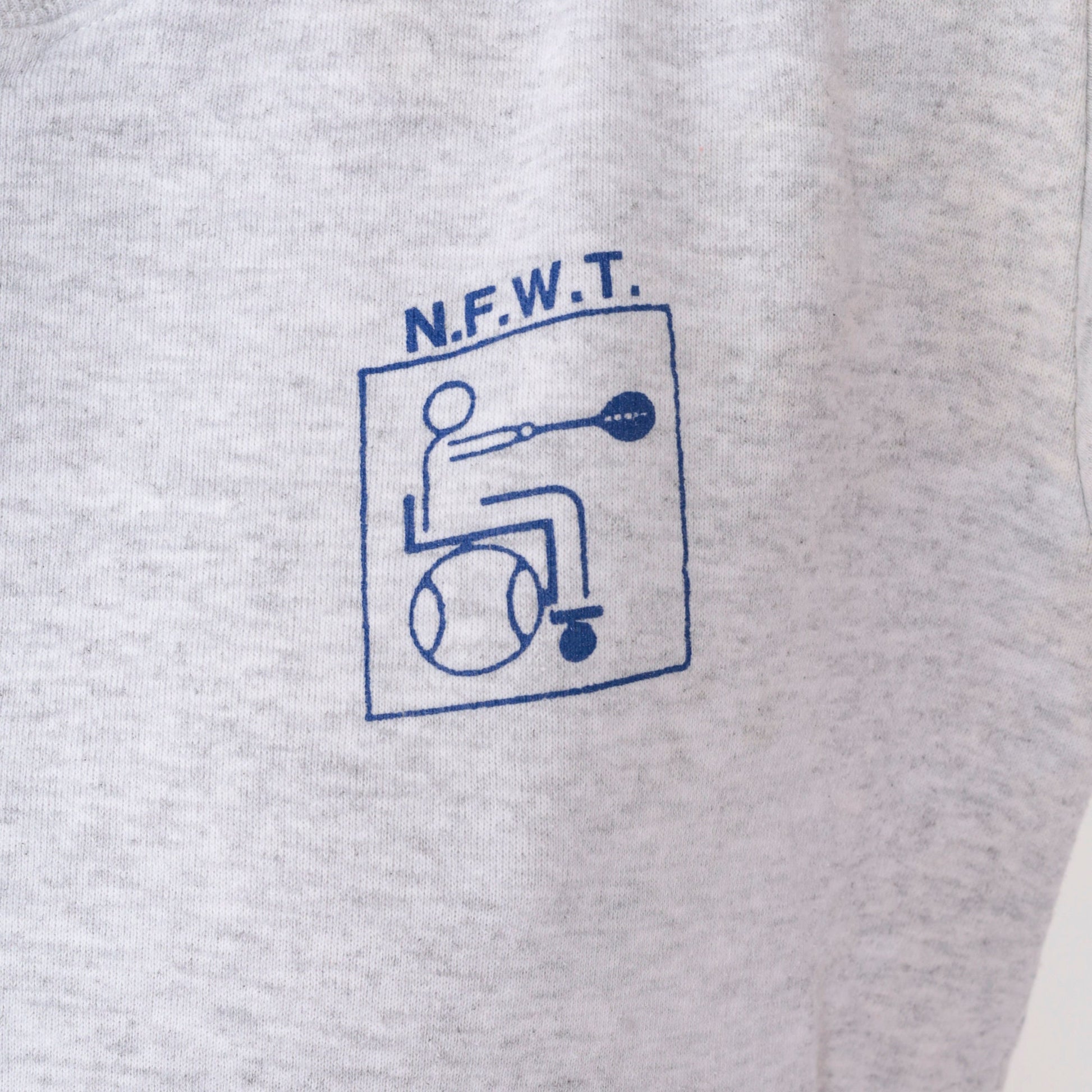 90s National Foundation for Wheelchair Tennis Sweatshirt Chariot Champions Heather Grey Large