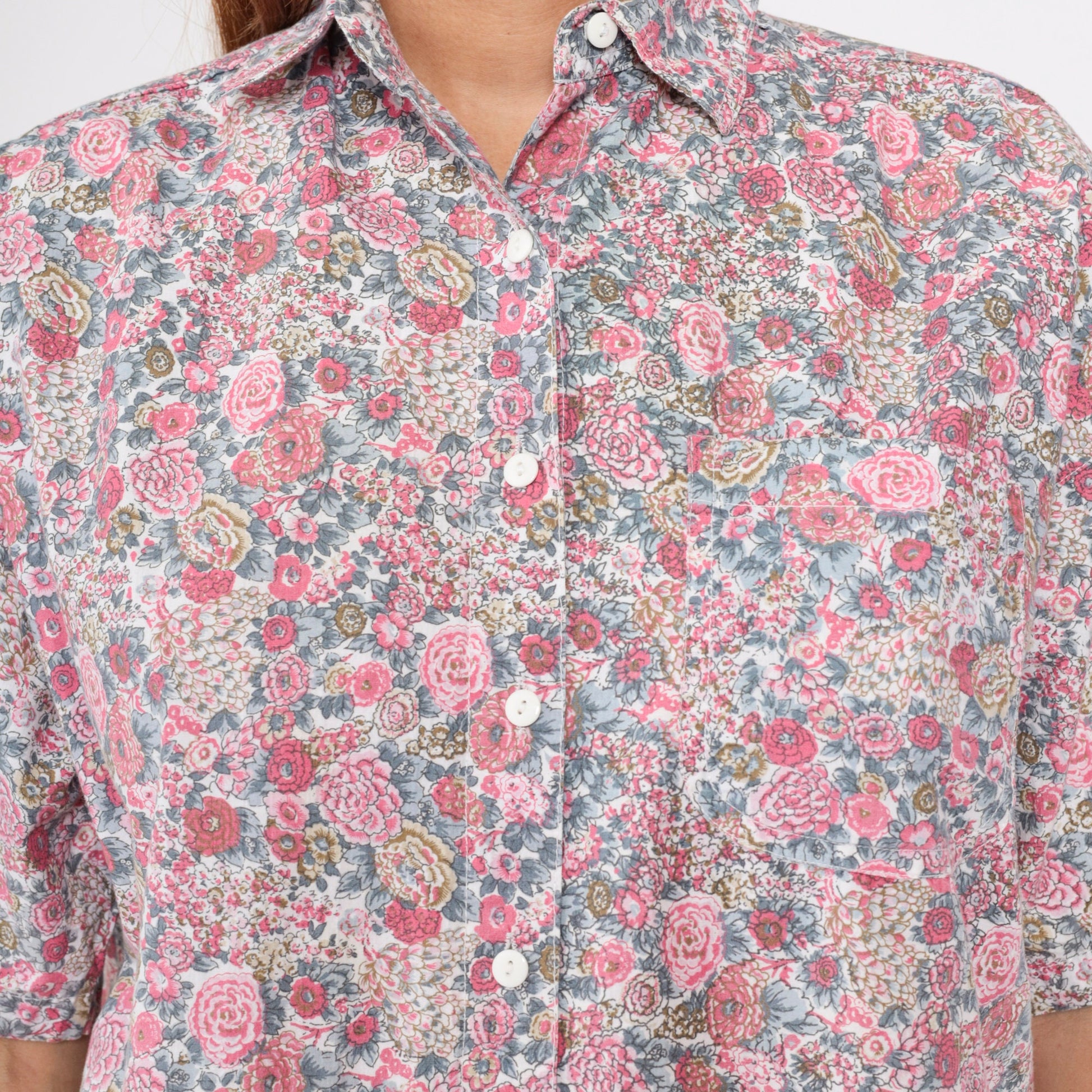 90s Floral Button-Up Shirt Cotton Wildflower Print Short Sleeve Small