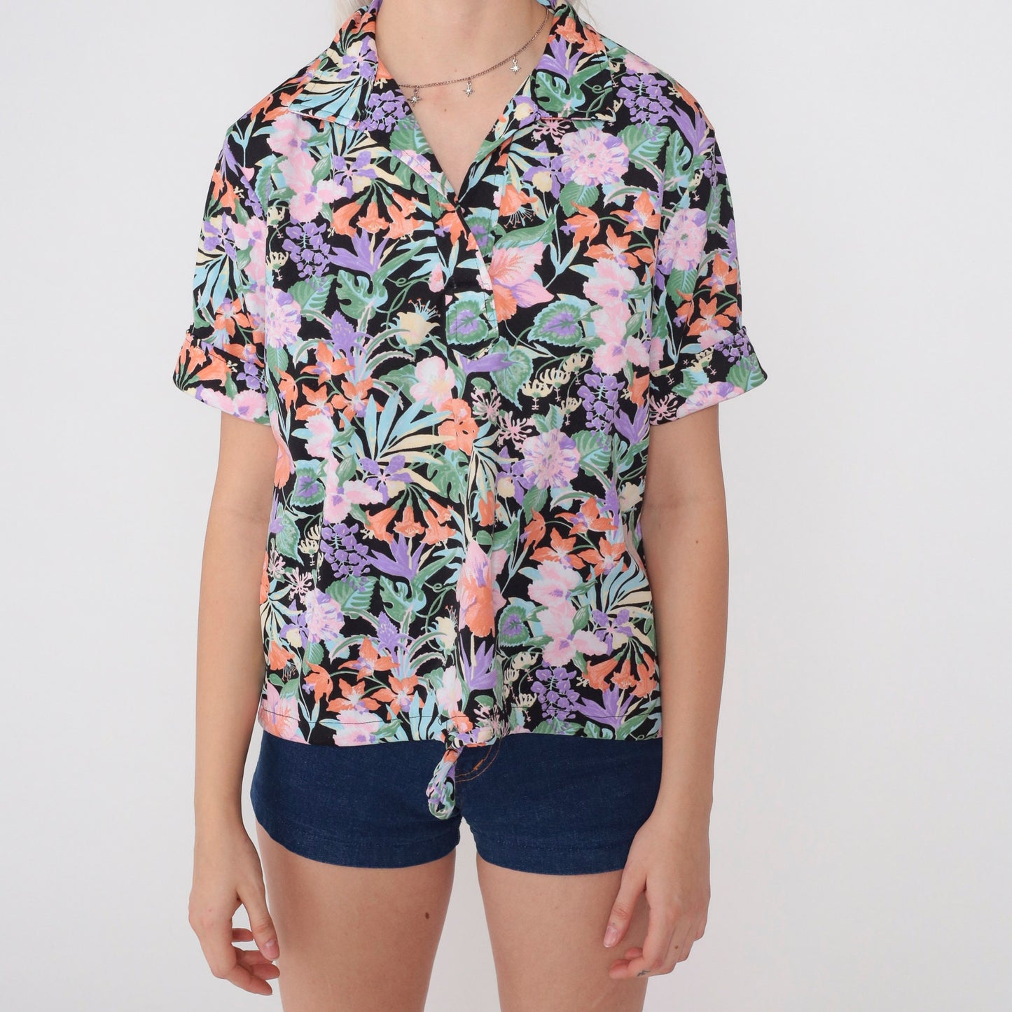 70s Black Floral Collared Blouse V Neck Drawstring Waist Short Sleeve Medium