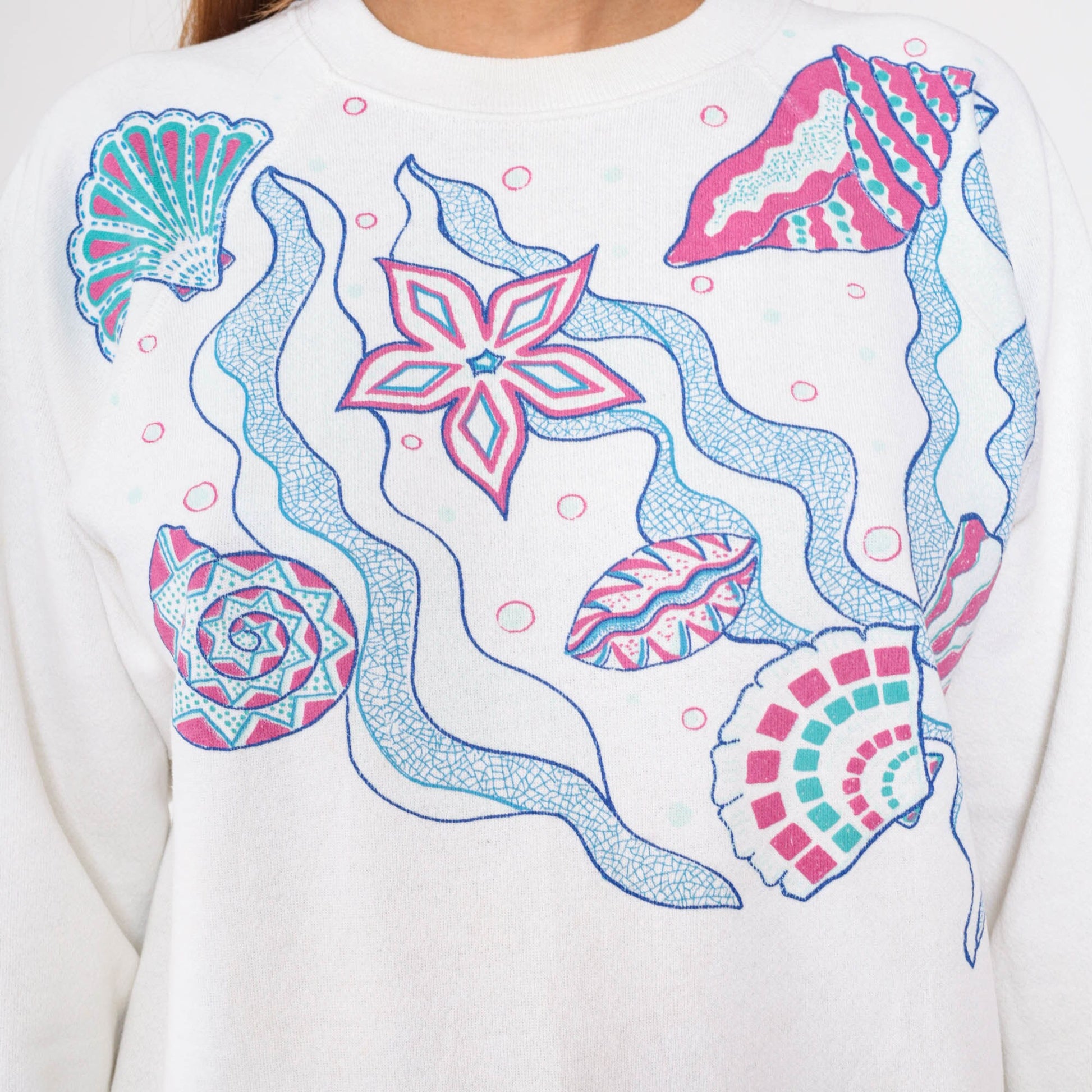 90s Seashell Starfish Sweatshirt White Ocean Graphic Raglan Crewneck Medium