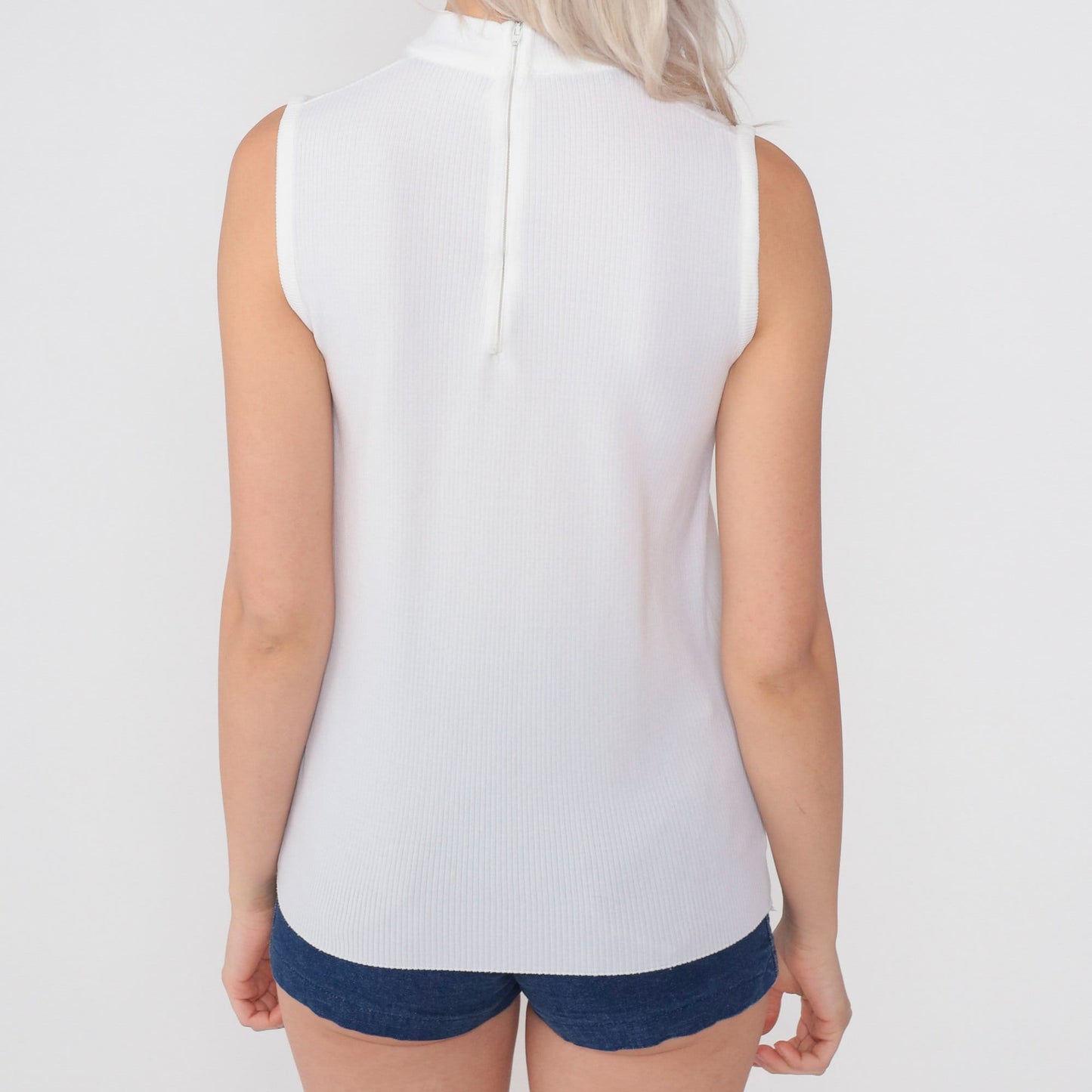 70s White Ribbed Mock Neck Sleeveless Tank Top Extra Small