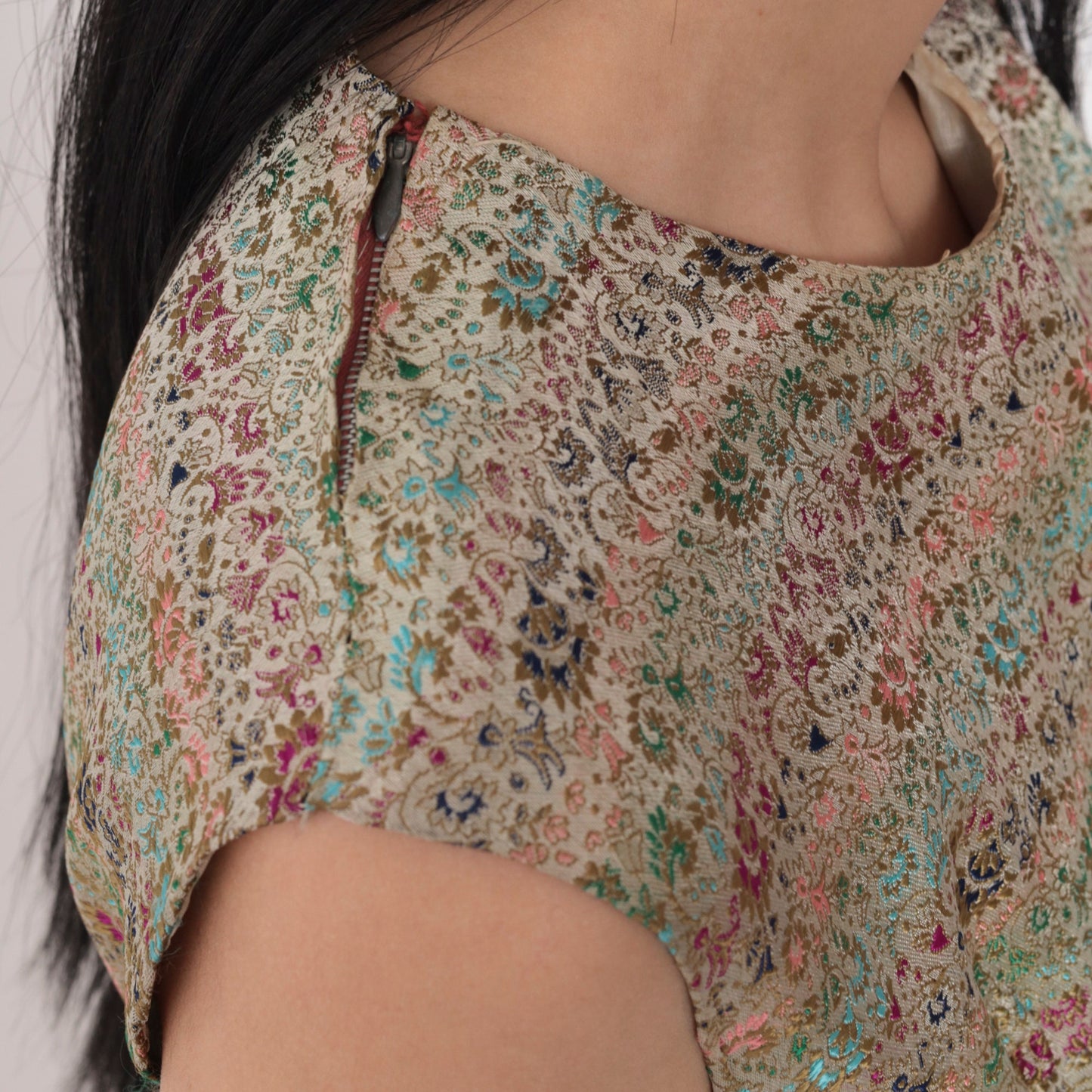 60s Floral Brocade Mini Dress Sleeveless Shift High Waist Small