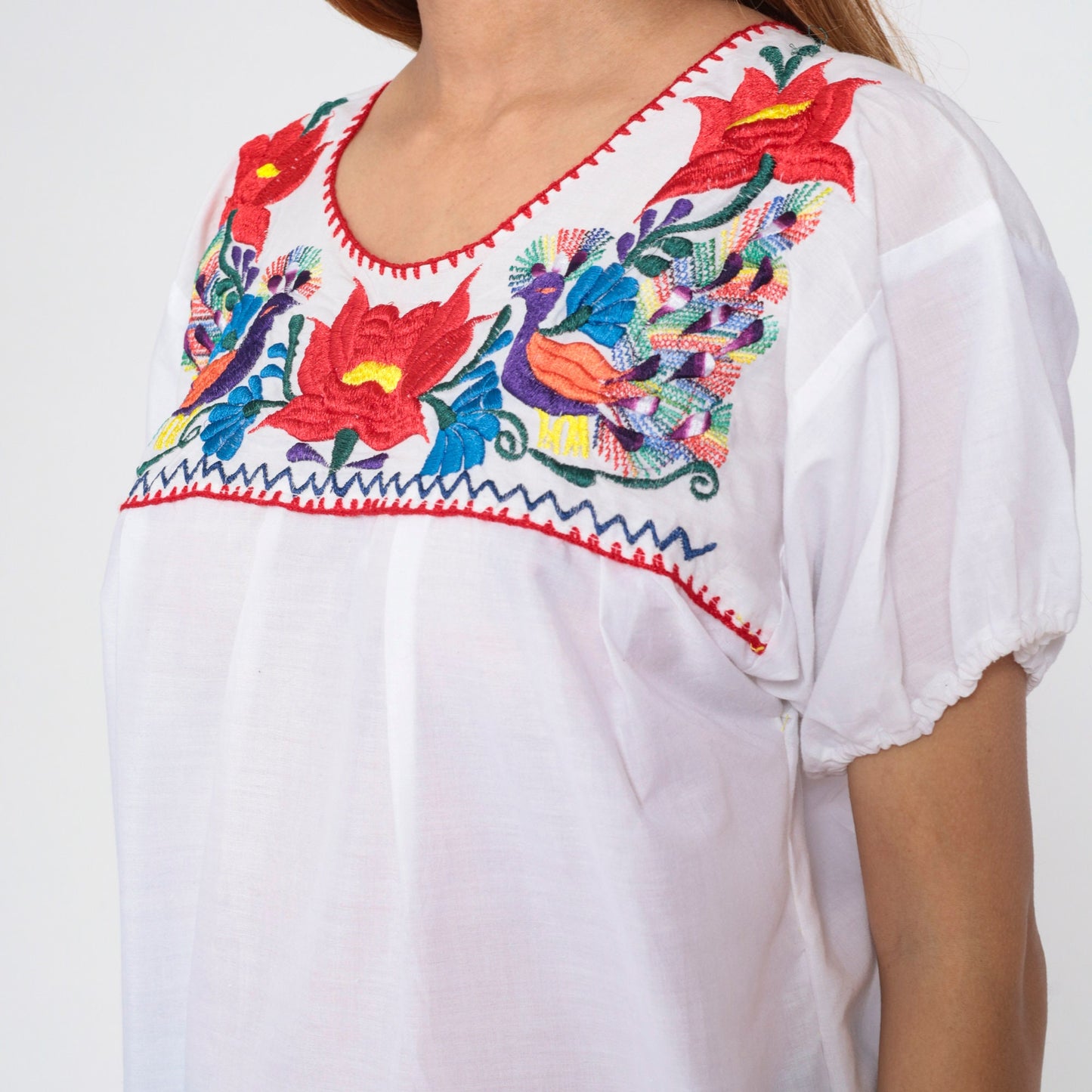 90s Mexican Embroidered Bird Blouse White Cotton Floral Puebla Medium