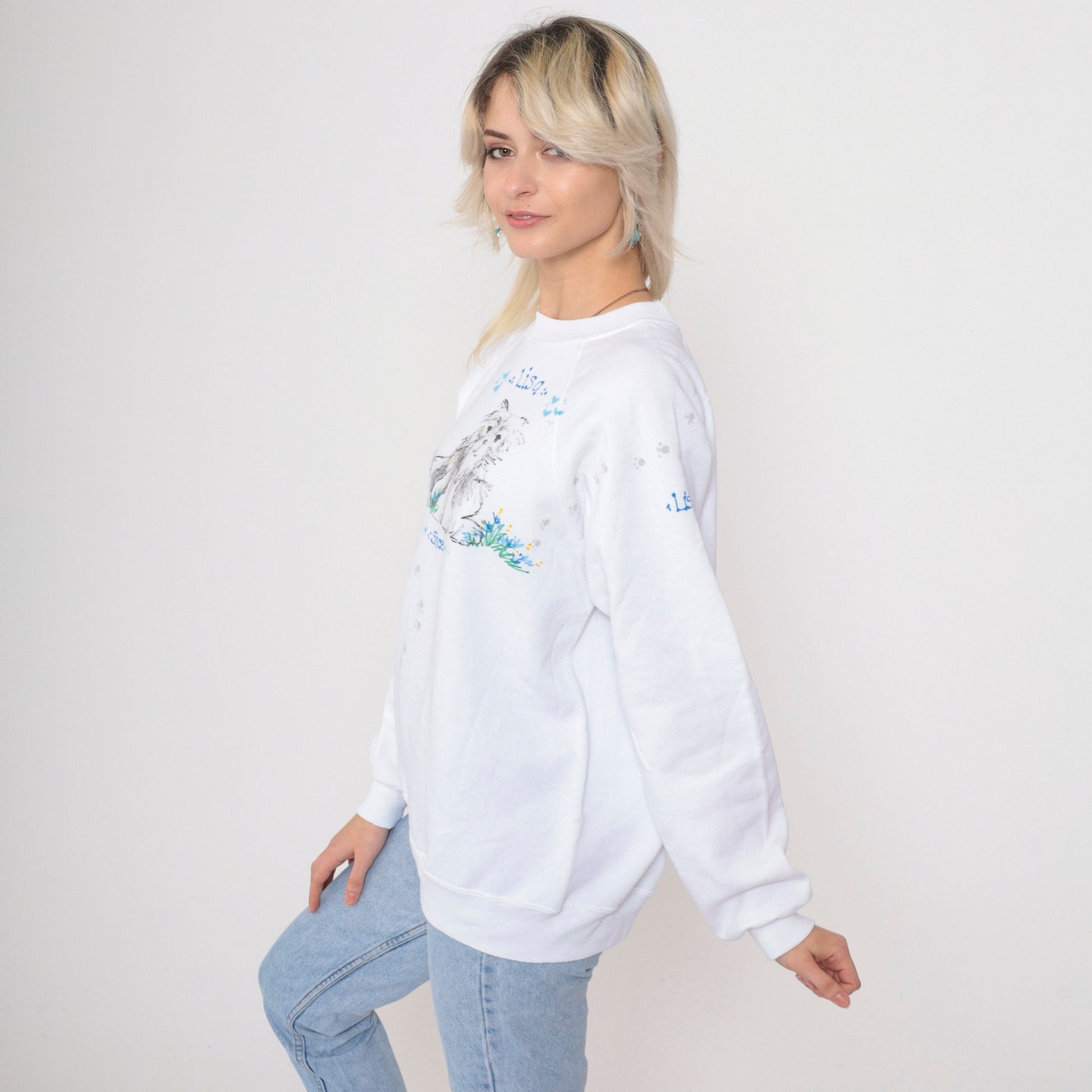 90s Hand Painted Cat Sweatshirt Lisa White Raglan Crewneck Medium