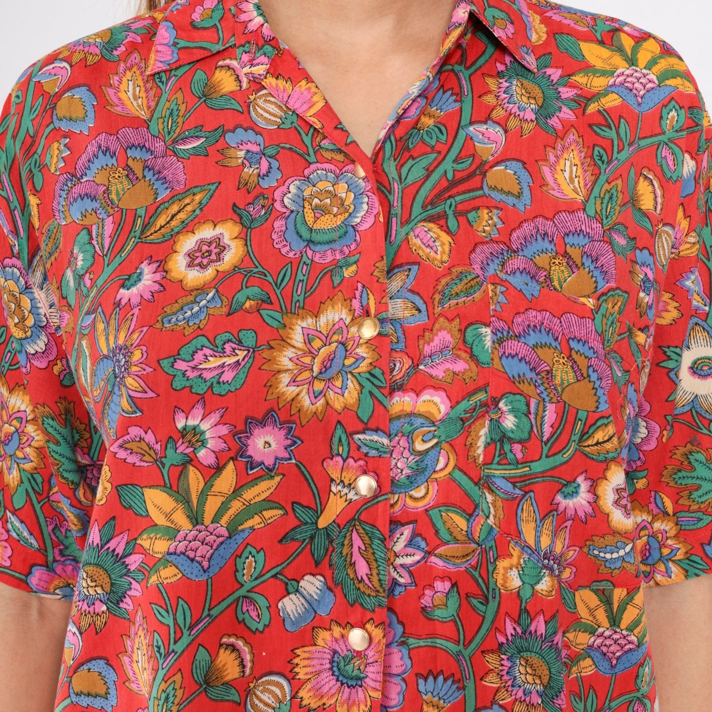 90s Indian Floral Red Button-Up Blouse Short Sleeve Cotton Rayon Medium M