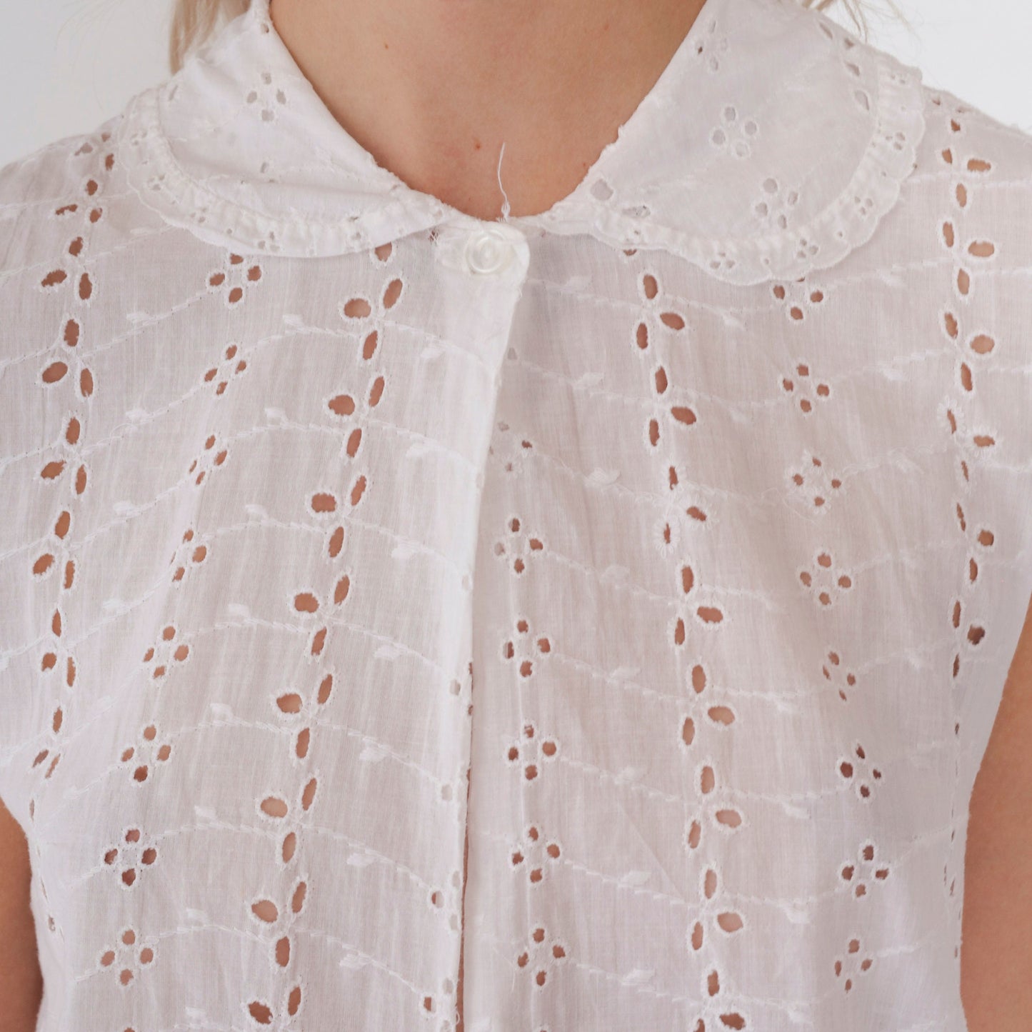 80s Charmode White Eyelet Tank Top Peter Pan Collar Cutout Tunic Extra Small