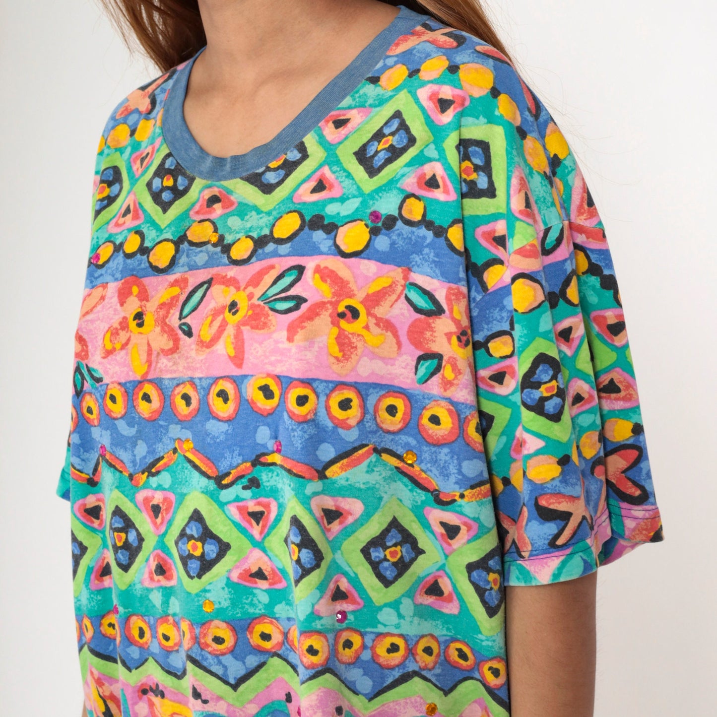 90s Geometric Floral Rhinestone T-Shirt Green Pink Blue Extra Large XL
