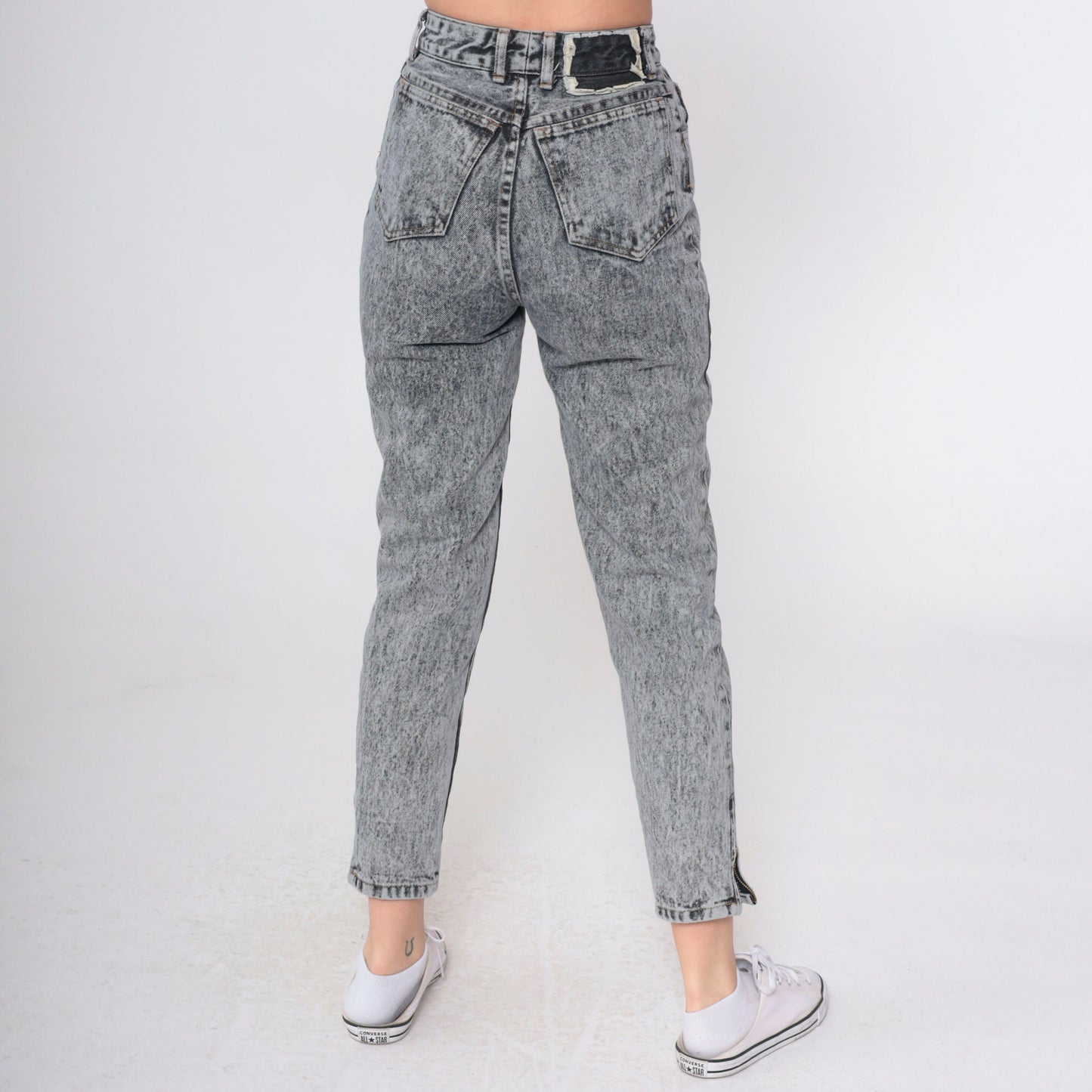 90s Bongo Acid Wash High-Waist Tapered Jeans Grey Denim Extra Small