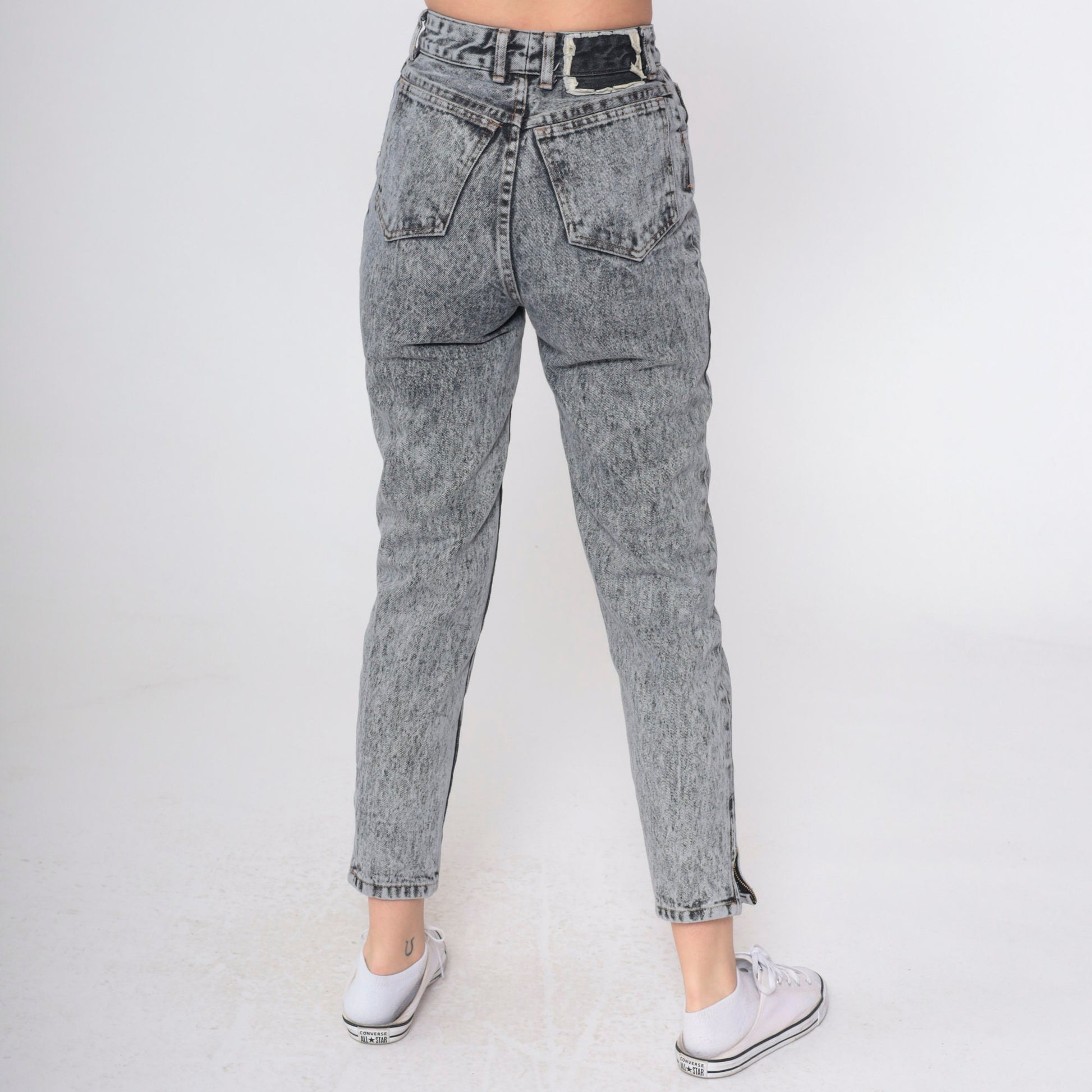 90s Bongo Acid Wash High-Waist Tapered Jeans Grey Denim Extra Small