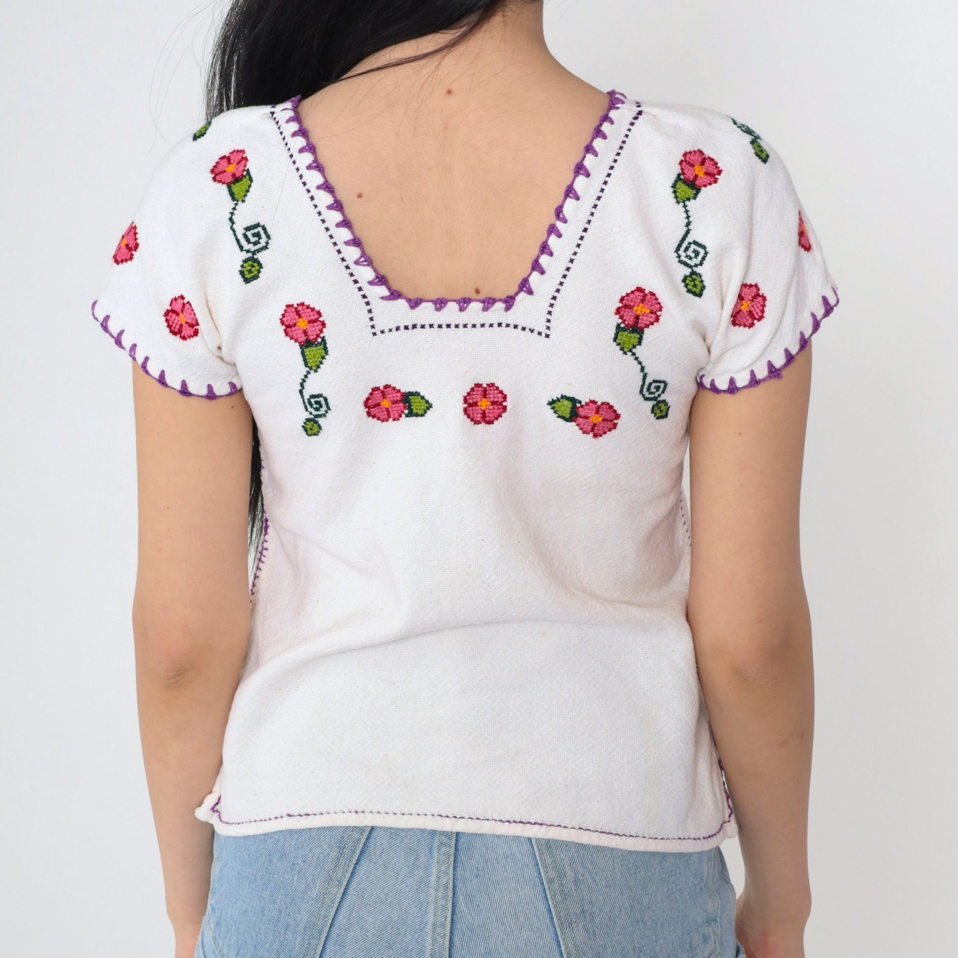 90s Cross Stitch Fairy Embroidered Floral Blouse White Mexican Top XXS
