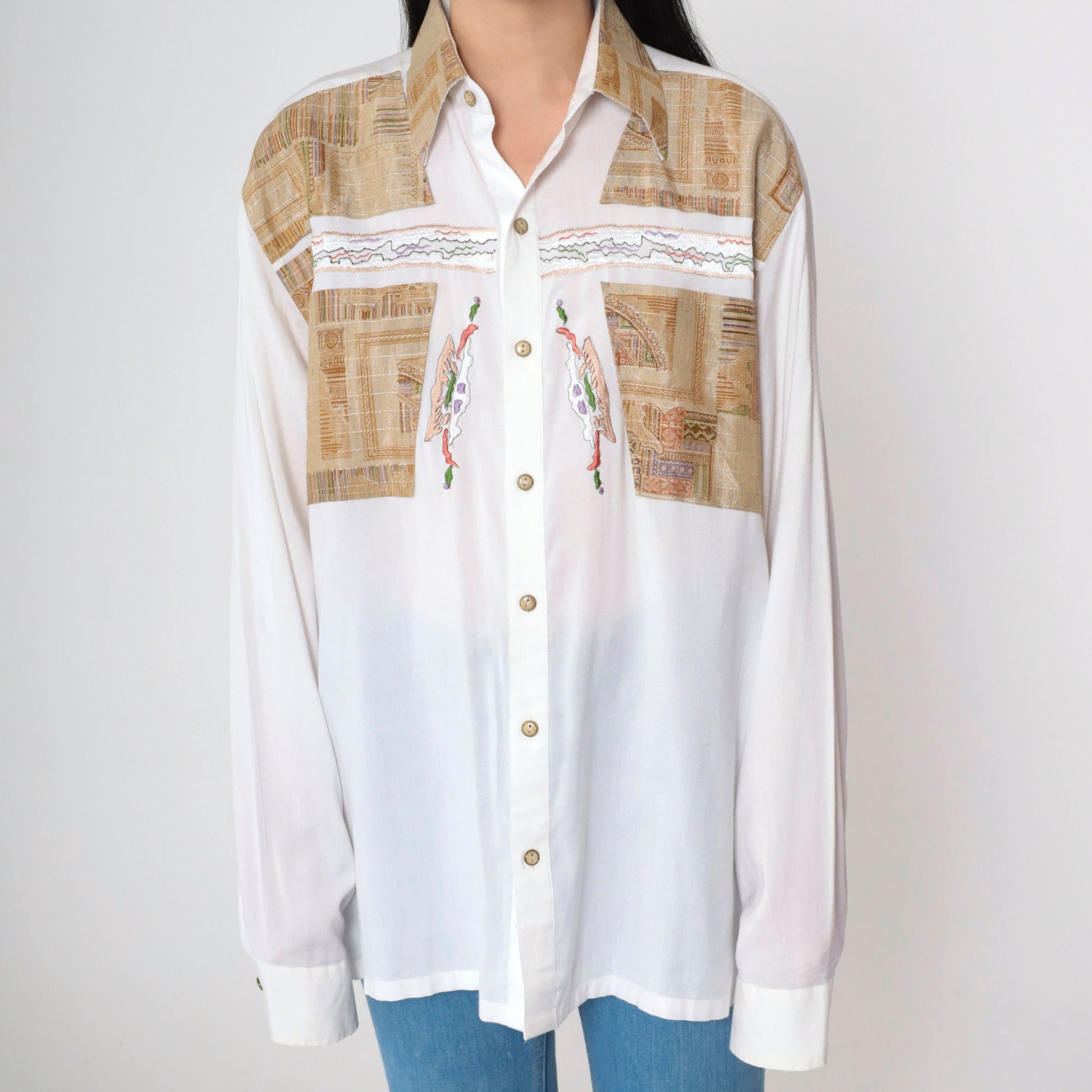 90s White Embroidered Button-Up Shirt Geometric Yoke Long Sleeve Large L