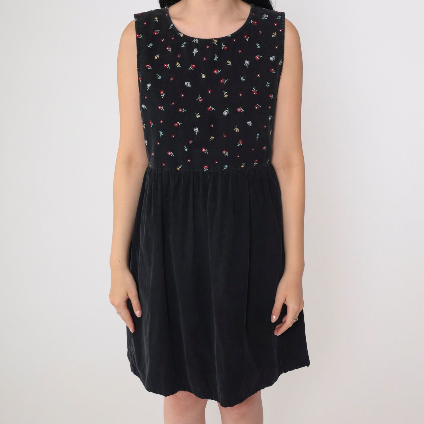 90s Black Corduroy Mini Dress Floral Embroidered High Waist Sleeveless Small