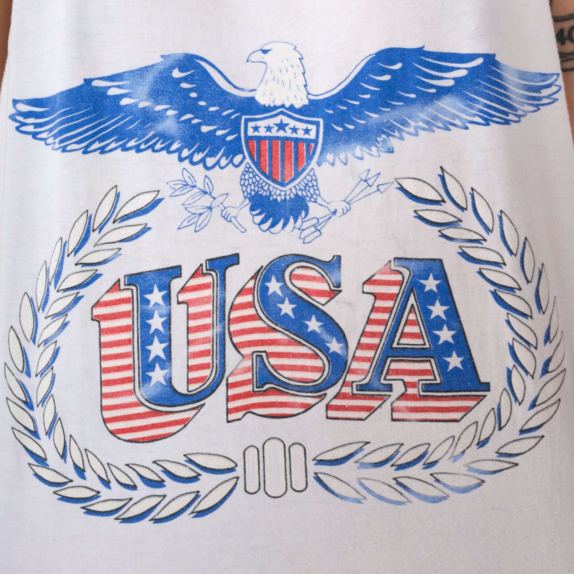 90s USA Eagle Patriotic Tank Top White Graphic Cotton Medium
