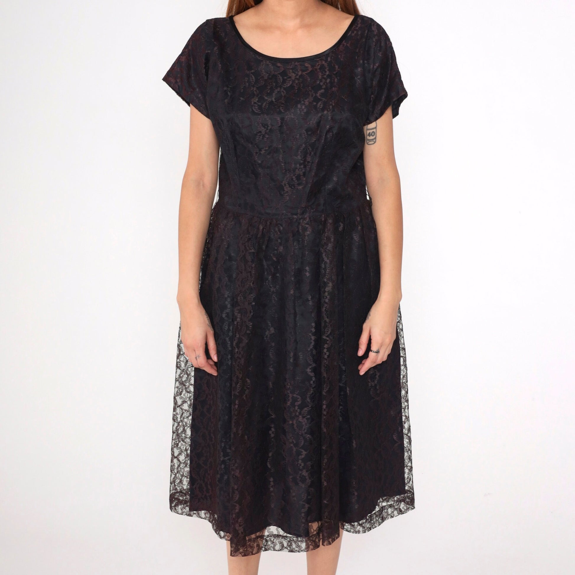 1960s Brown Lace Dress Tea Length High Waist Short Sleeve Black Lining Large L