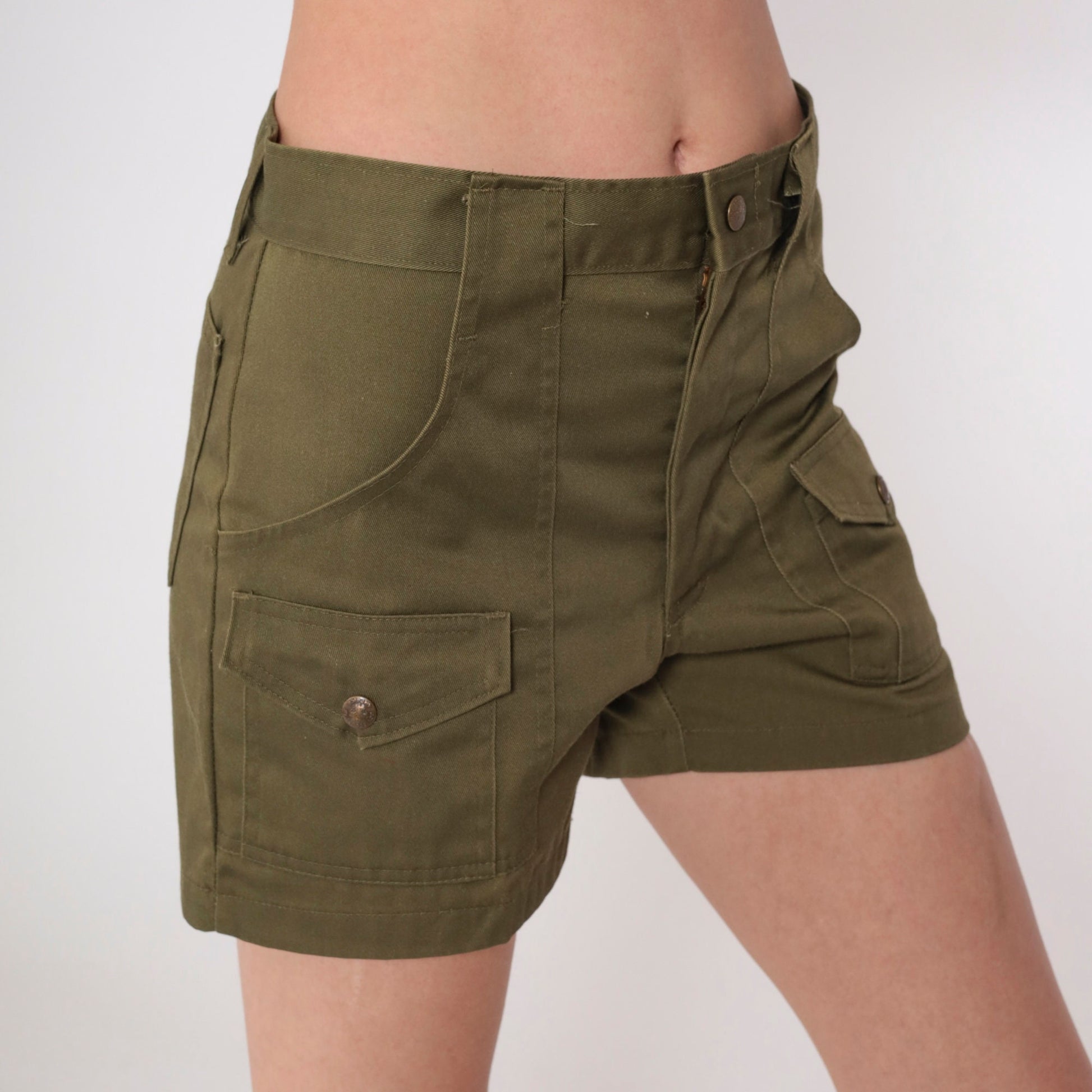 70s Boy Scout Olive Green Shorts High Waist Cargo Patch Pocket Small