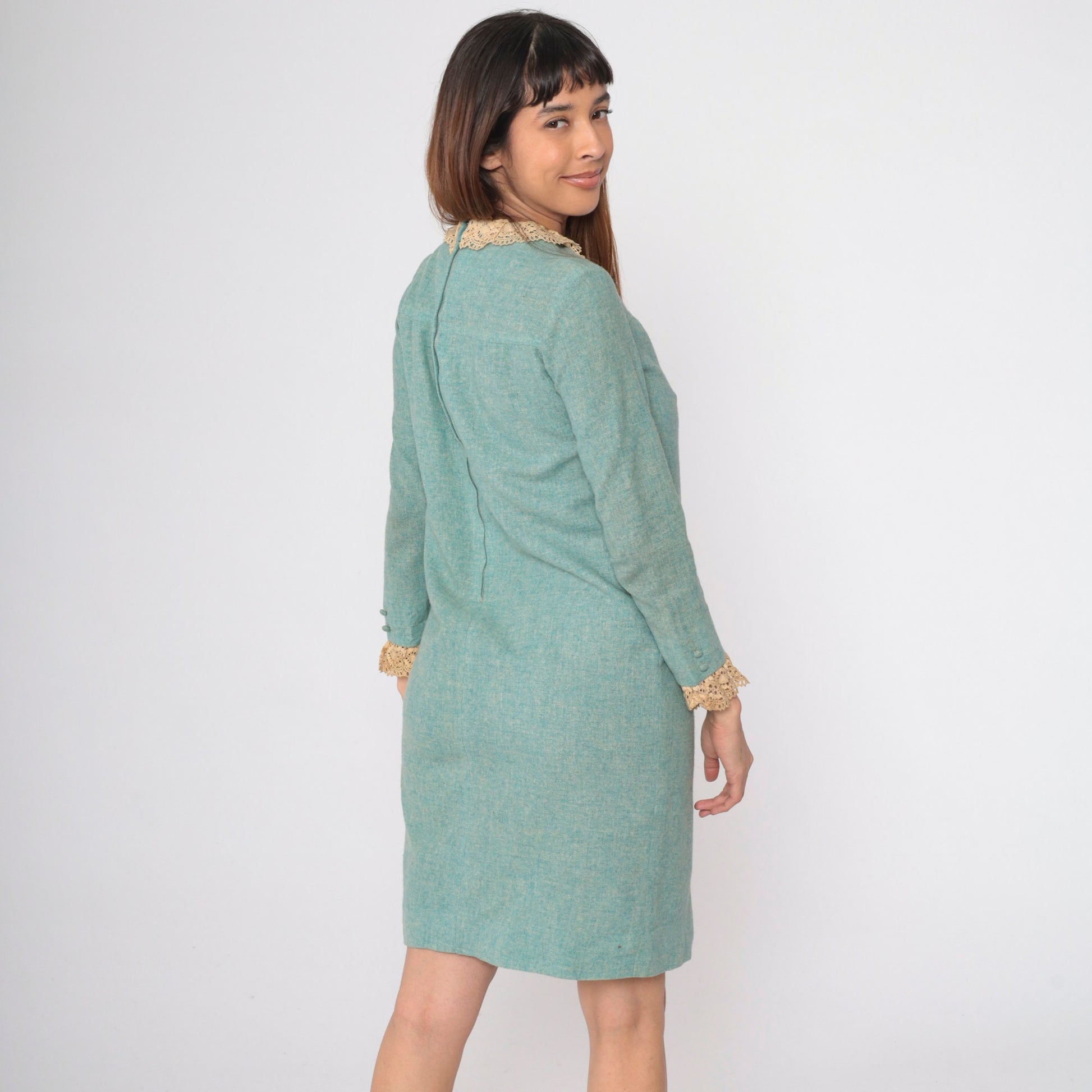 60s Mod Shift Dress Seafoam Wool Blend Lace Collar Long Sleeve Small