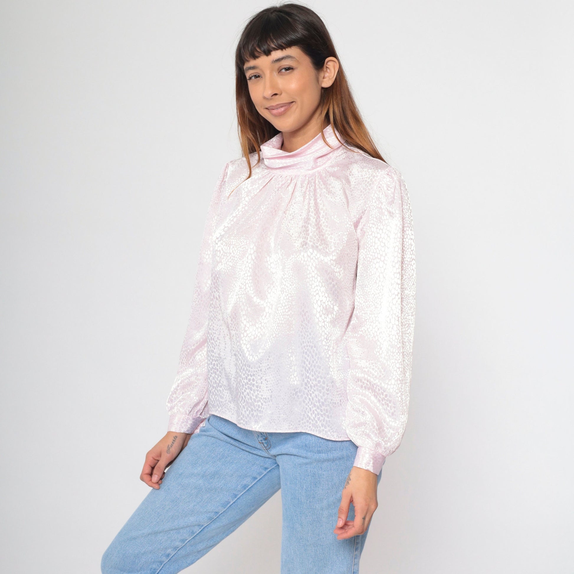 80s Grand Design Baby Pink Embossed Snakeskin Turtleneck Puff Sleeve Blouse Large