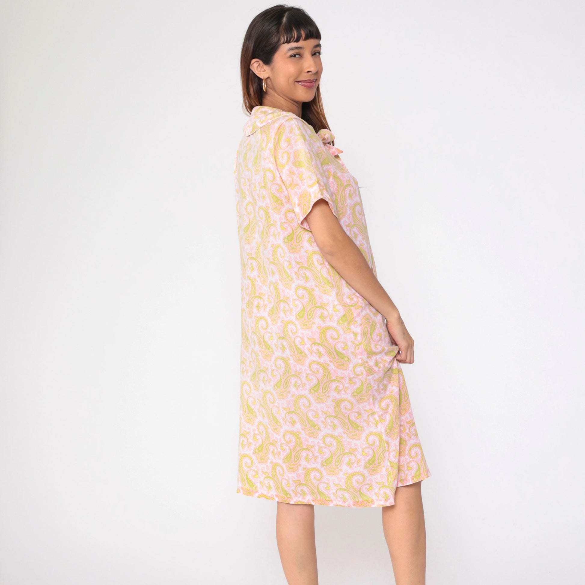 60s Paisley Nightgown Peter Pan Collar Button-Up Midi Shift Dress Pink Green Large L