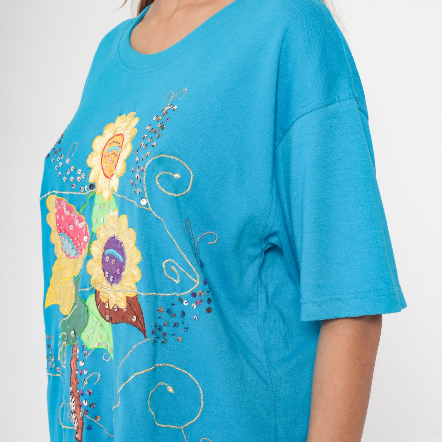 90s Turquoise Floral T-Shirt Sequined Beaded Embroidered Graphic Tee Large