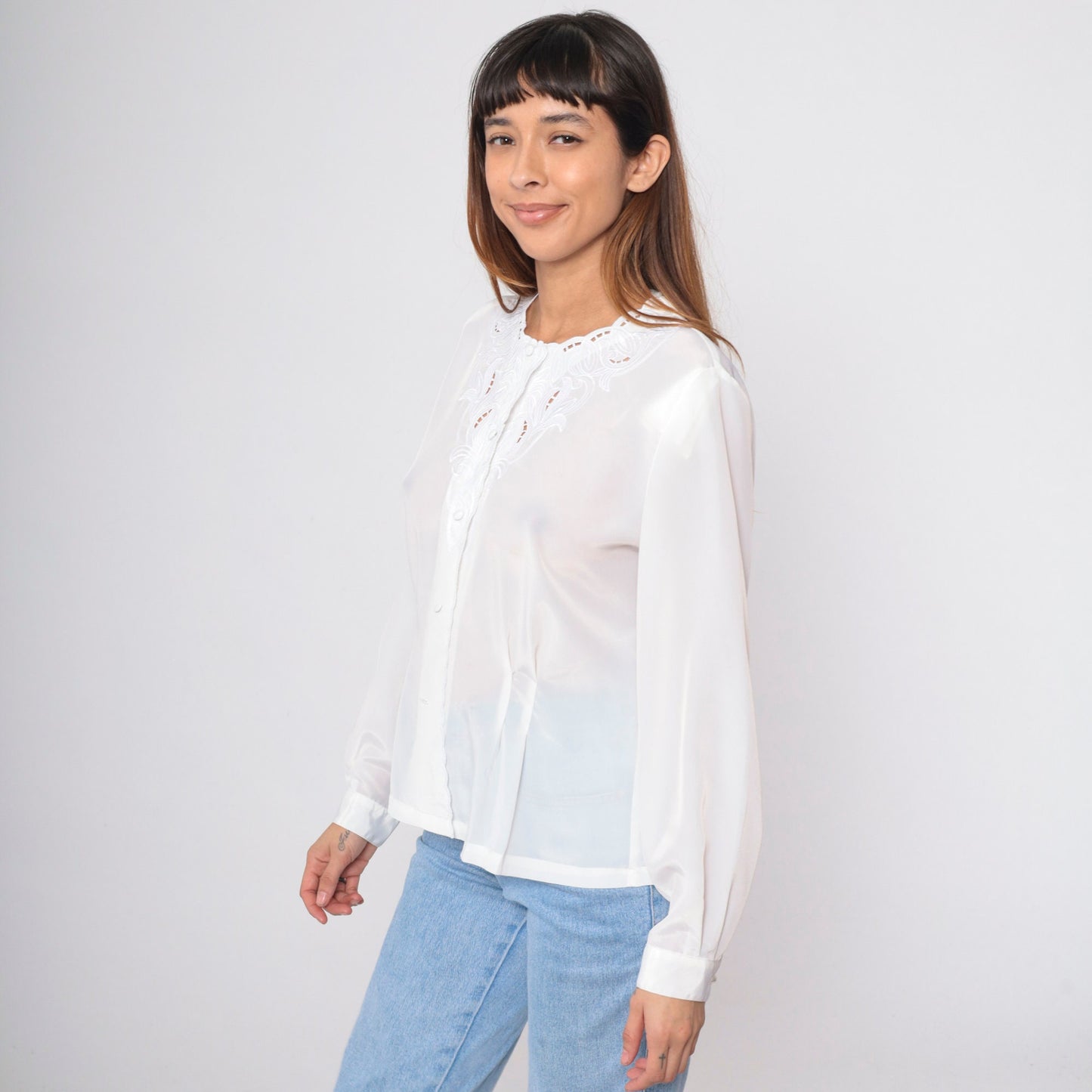 90s White Cutwork Blouse Embroidered Leaf Button Up Long Sleeve Medium