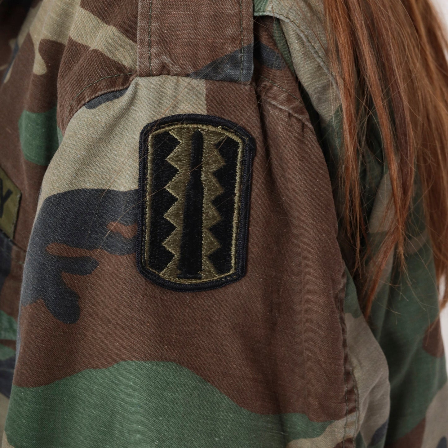 90s US Army Camouflage Field Jacket Distressed Utility Medium Short
