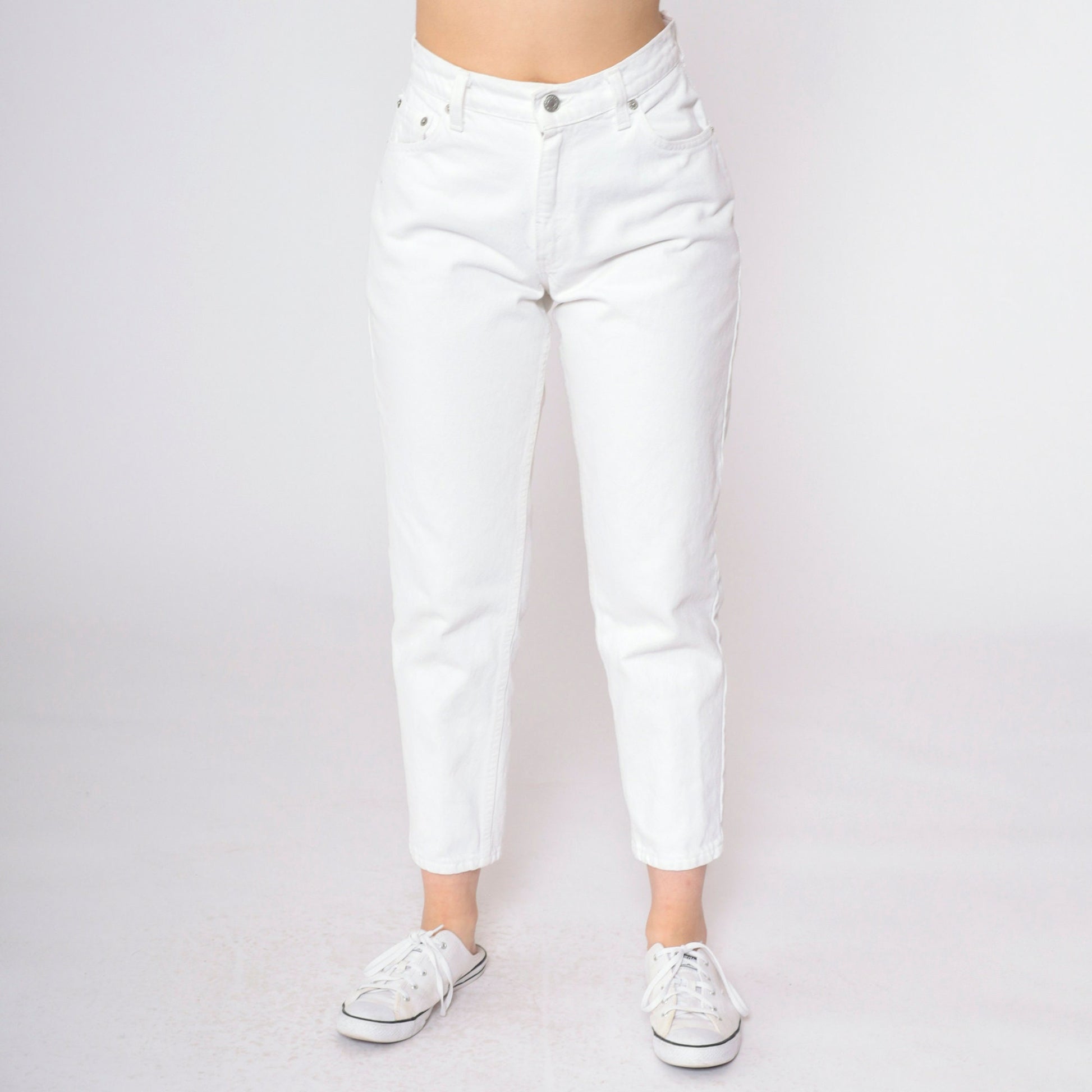 90s Levi's 550 White Denim High Rise Jeans Petite 6