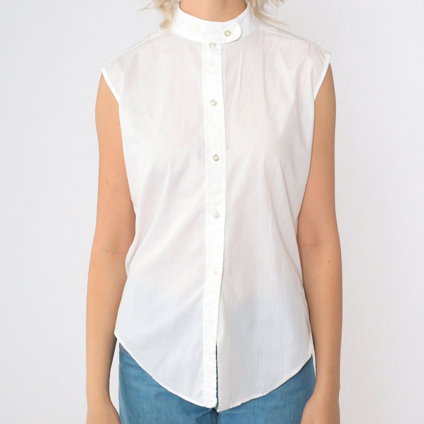 70s White Band Collar Sleeveless Button-Up Blouse Small