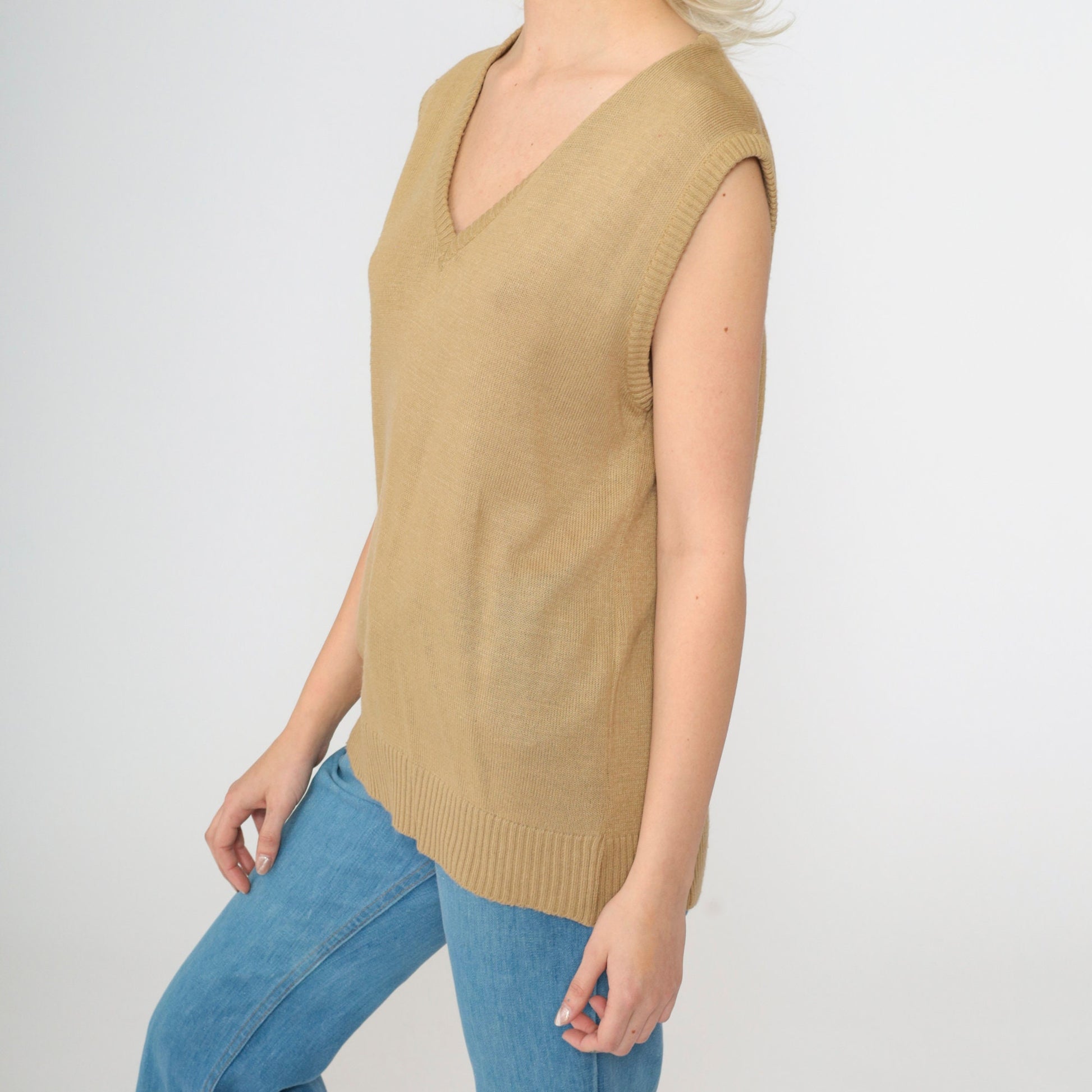 70s Tan Knit Sweater Vest V-Neck Sleeveless Tank Top Medium